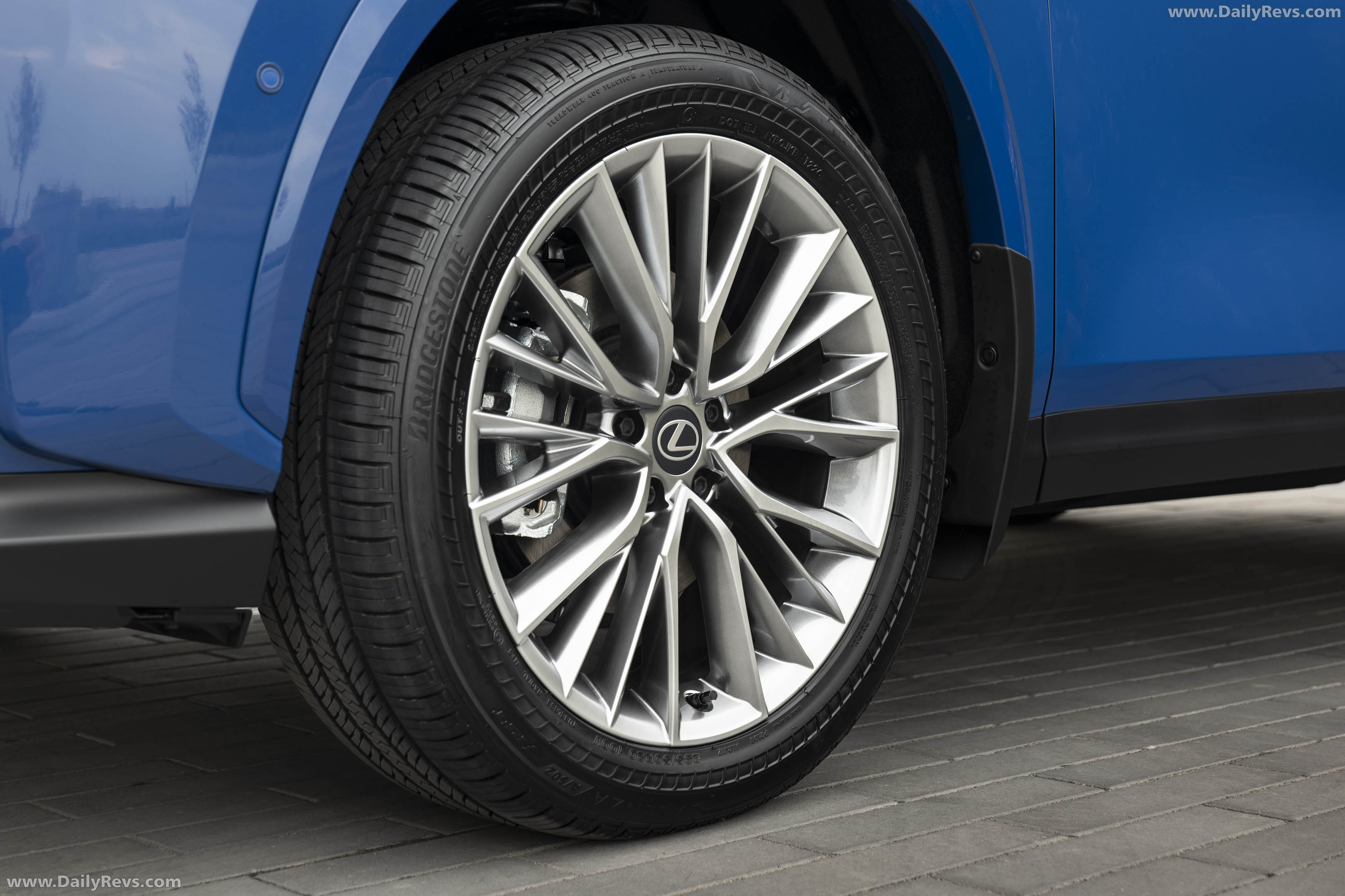 2027 Lexus NX 350h HEV Exterior