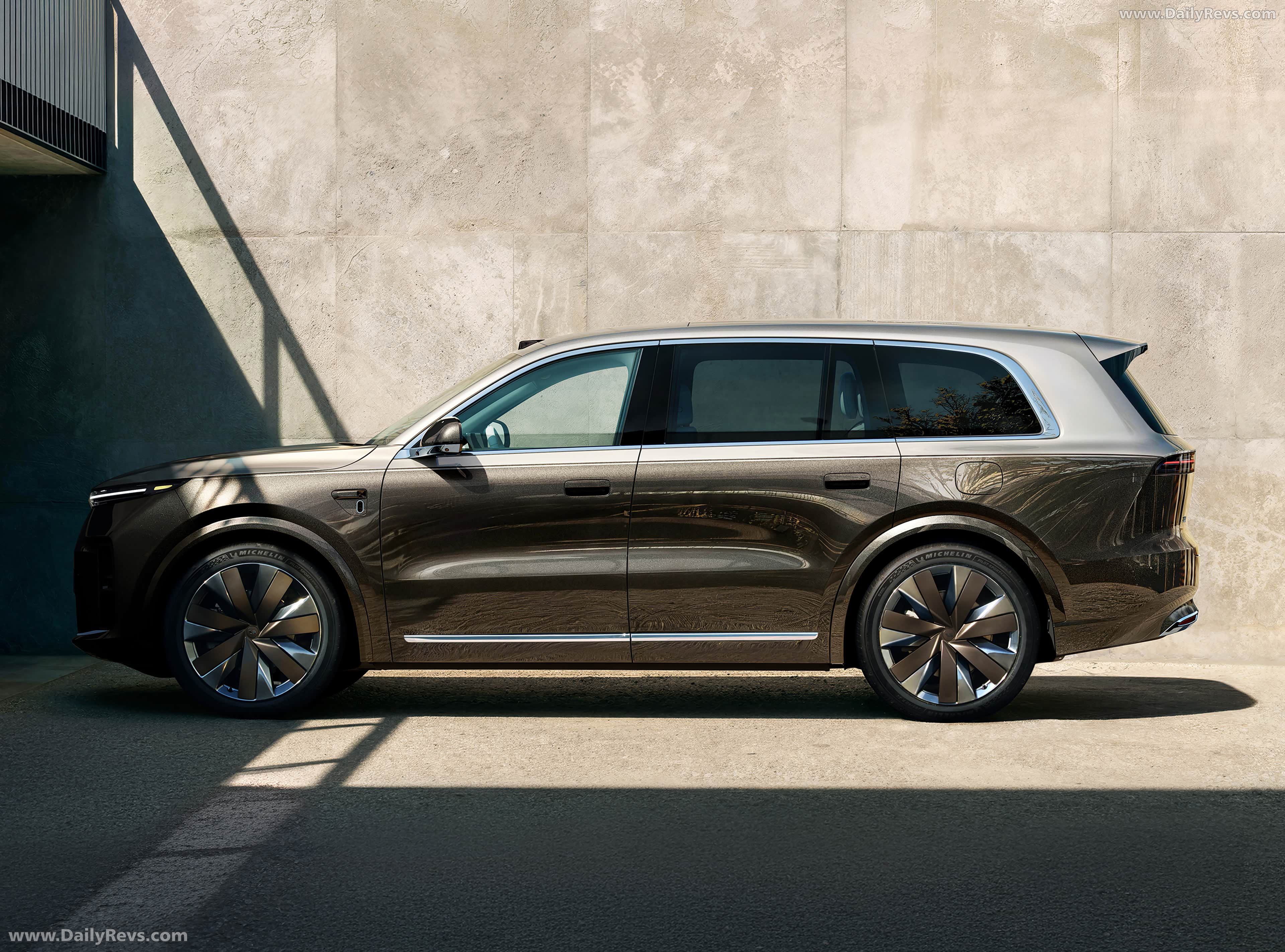 2026 Li Auto L9 Livis Side View