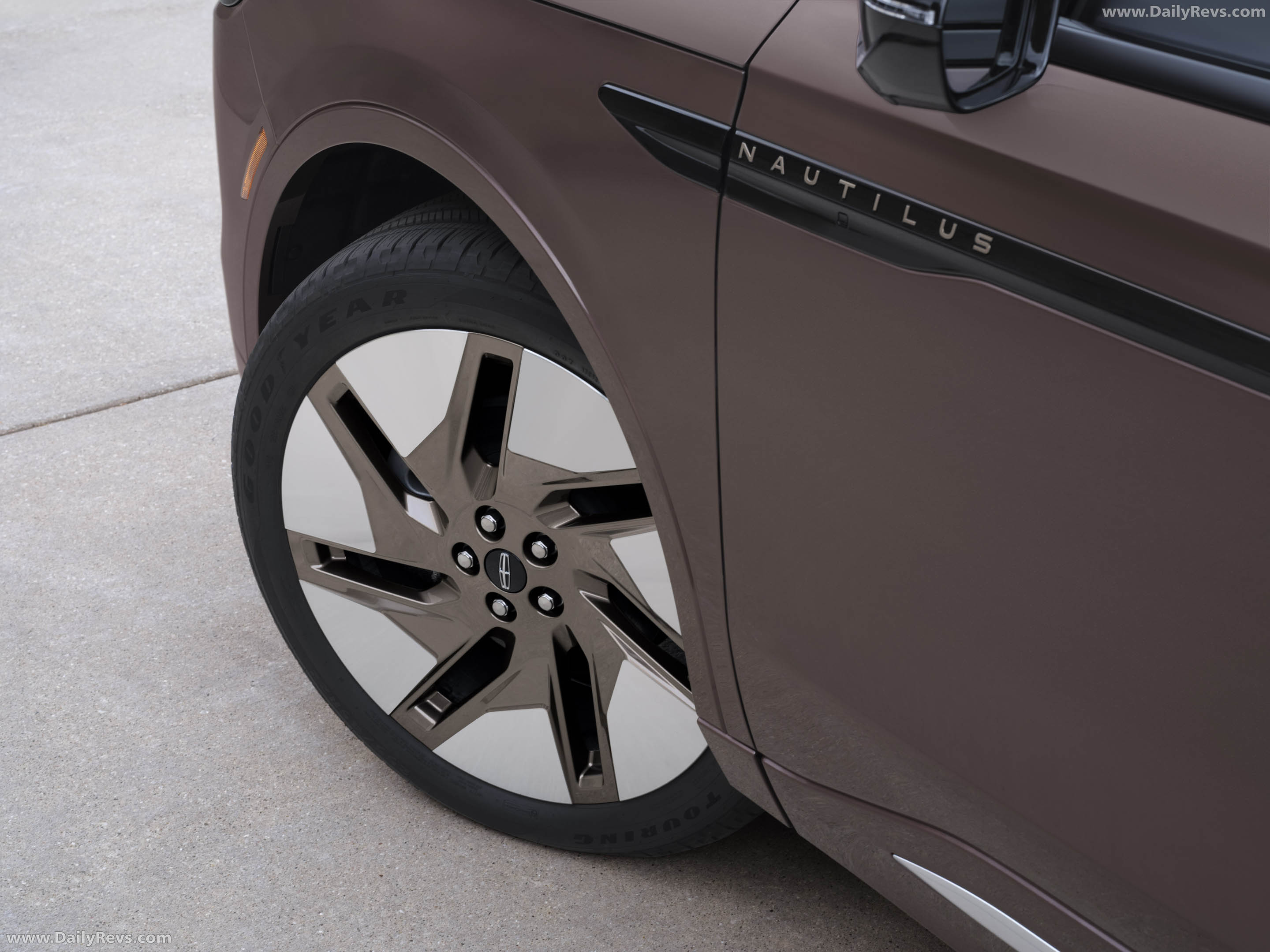 2027 Lincoln Nautilus Black Label Exterior