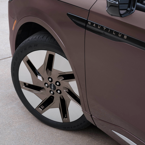 2027 Lincoln Nautilus Black Label Exterior