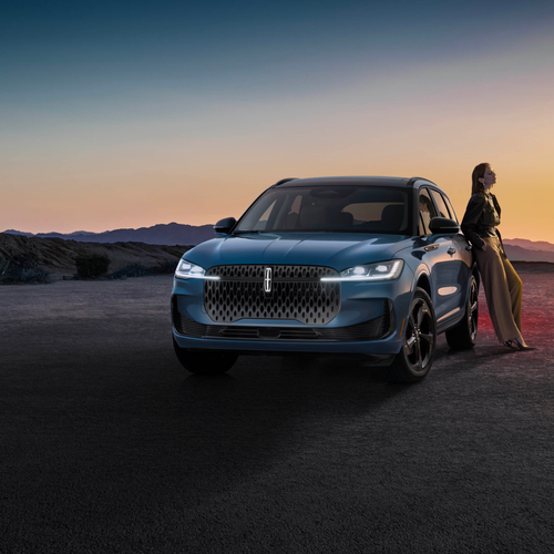 2027 Lincoln Corsair Hybrid Front View