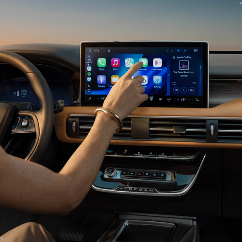 2027 Lincoln Corsair Hybrid Interior