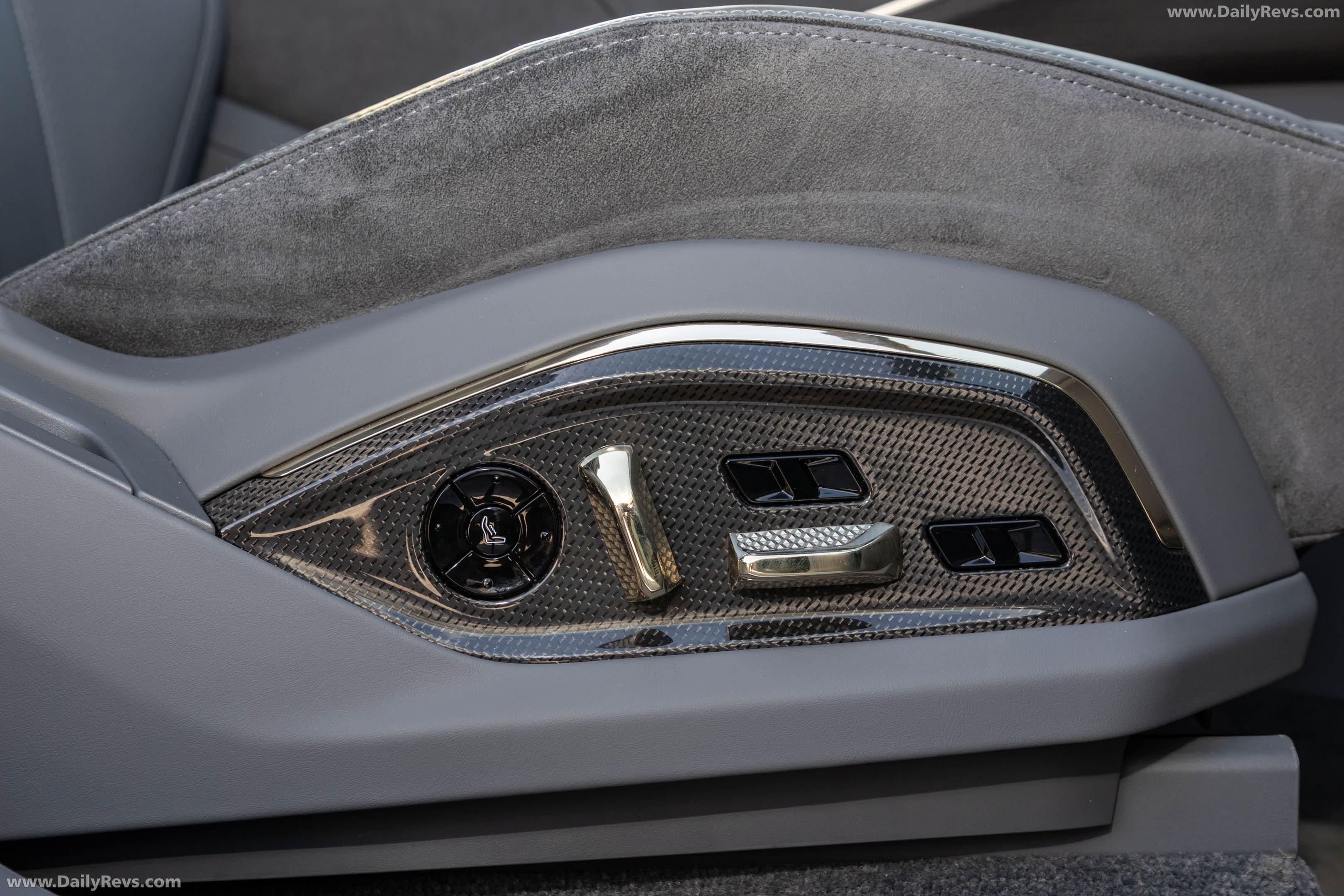 2026 Lotus Eletre 600 Sport SE Interior