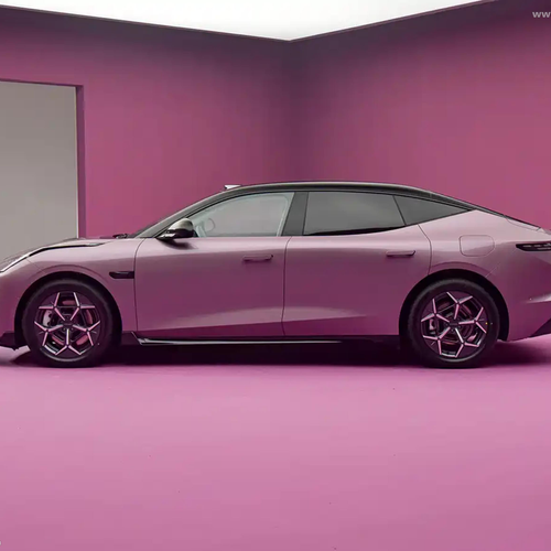 2026 Lynk Co 10 EMP Side View