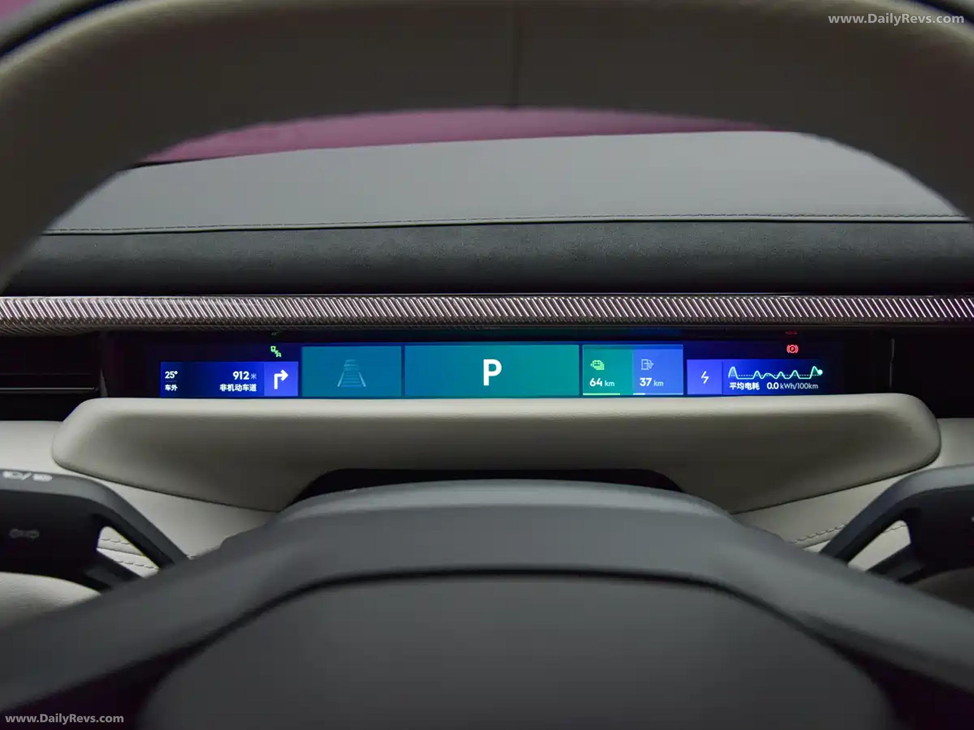 2026 Lynk Co 10 EMP Interior