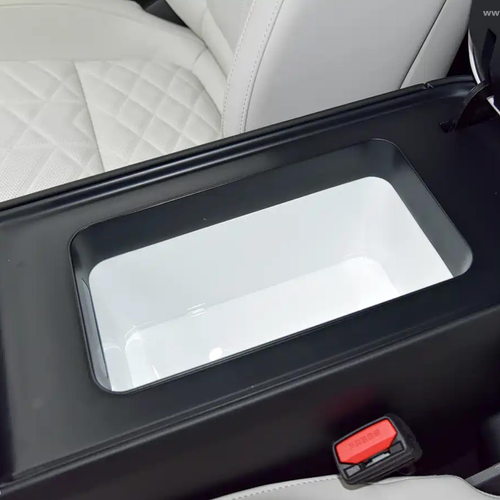 2026 Lynk Co 10 EMP Interior