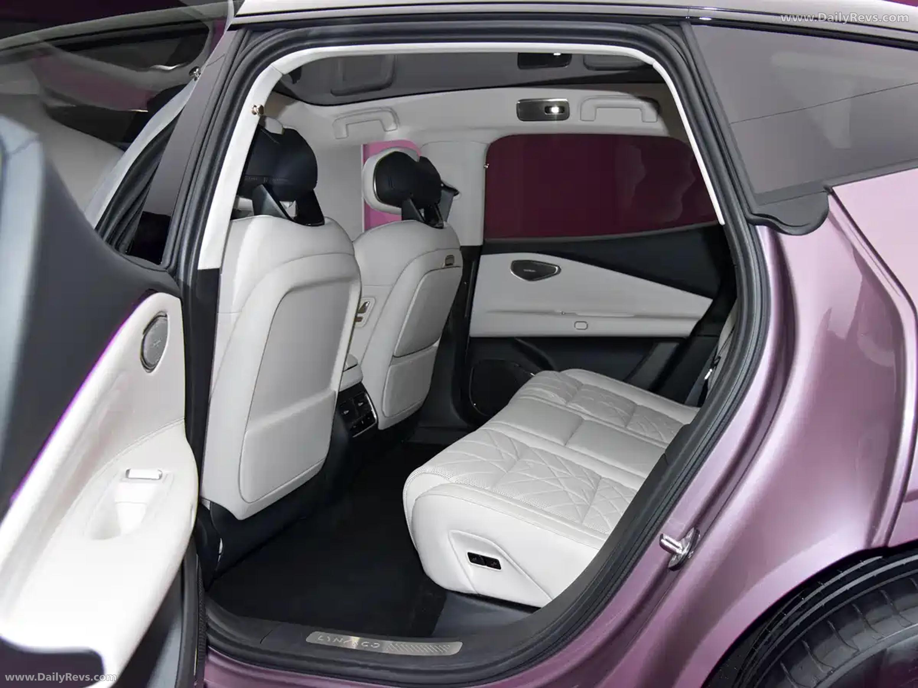 2026 Lynk Co 10 EMP Interior