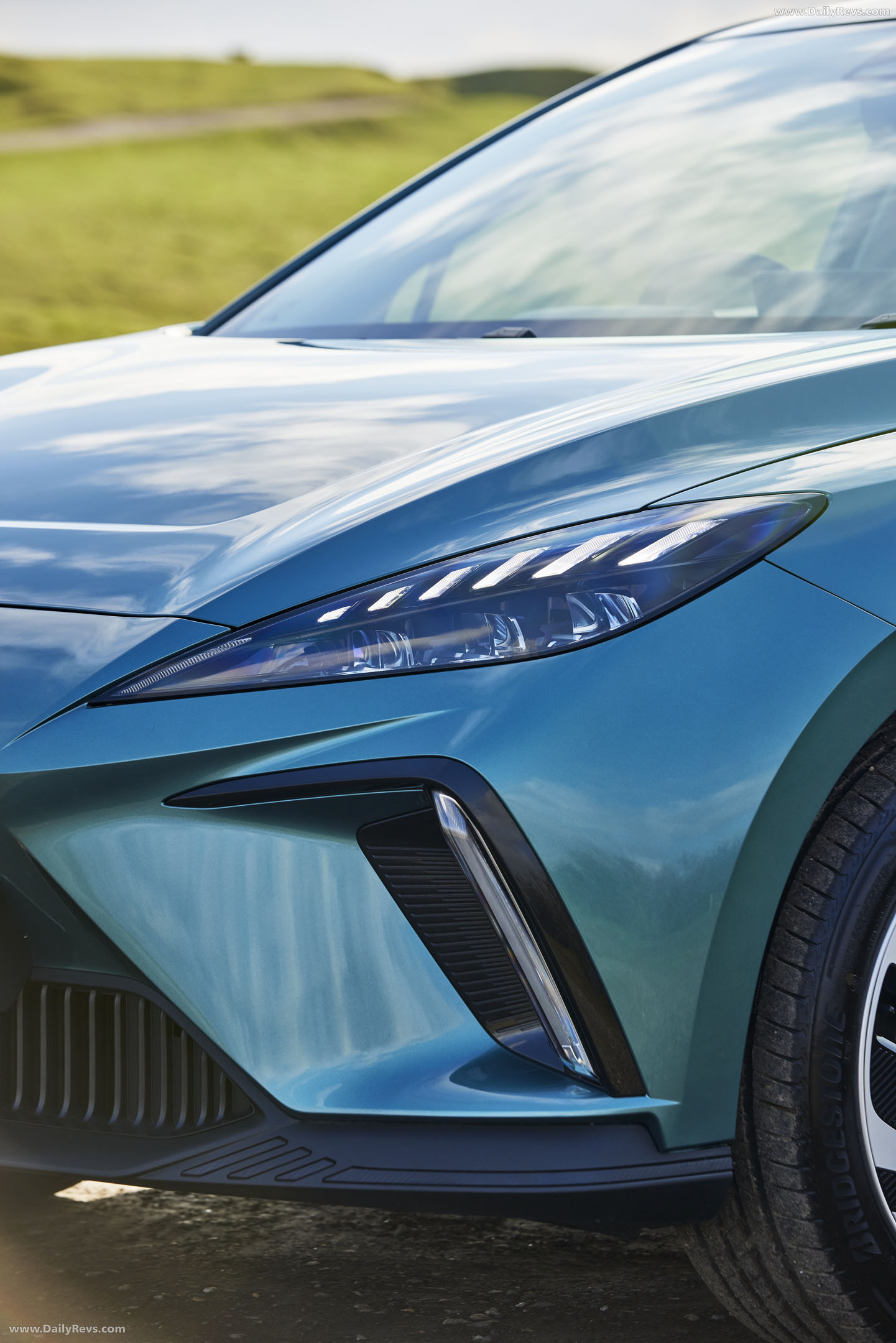 2026 MG 4 EV Urban Exterior