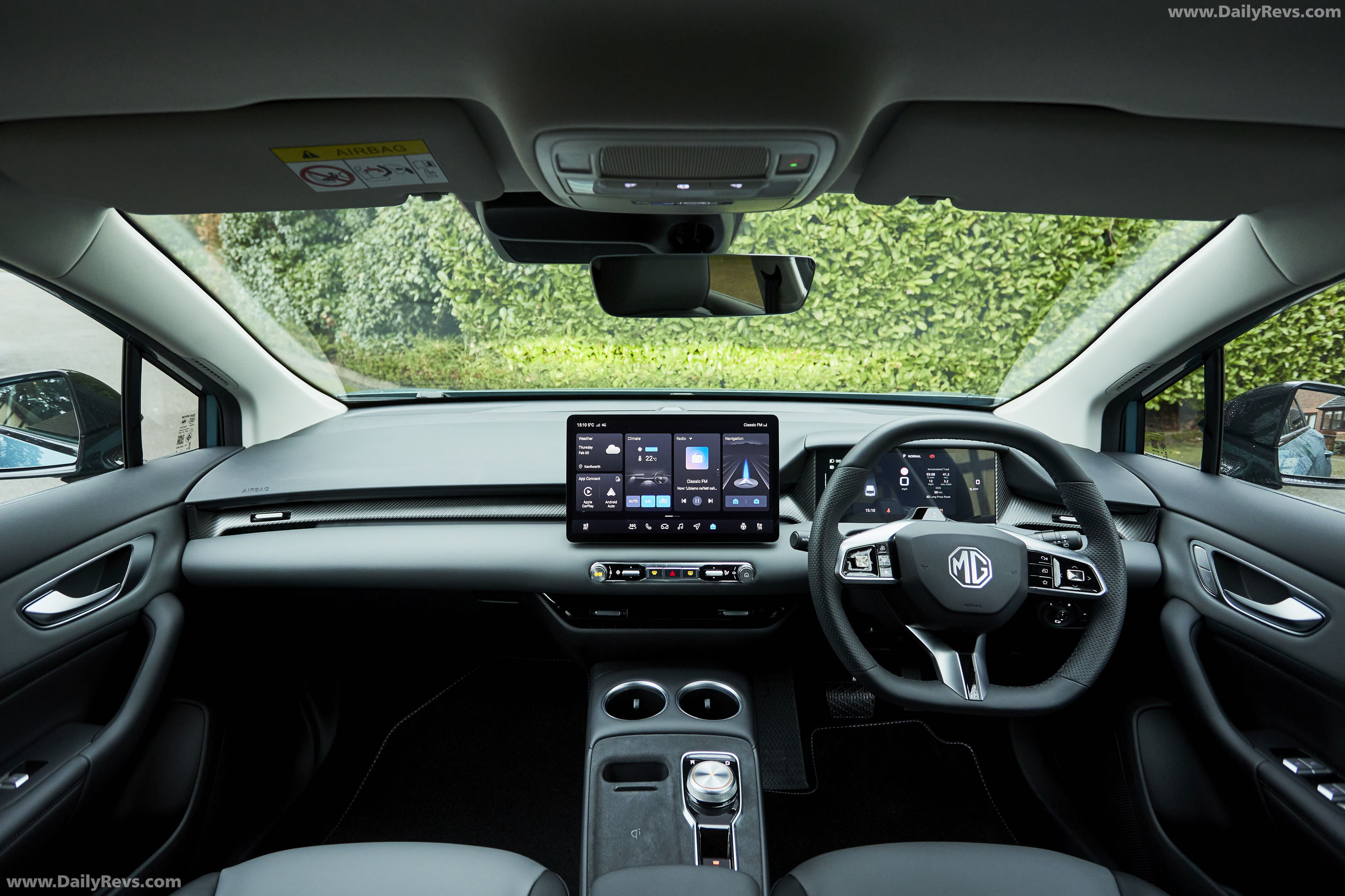 2026 MG 4 EV Urban Interior