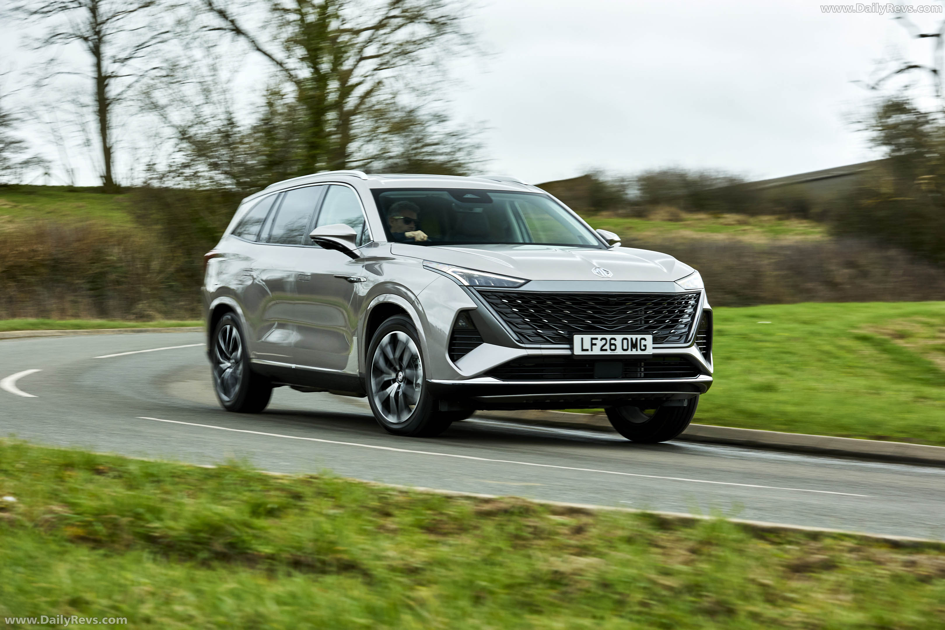 2026 MG S9 PHEV UK Version Front View