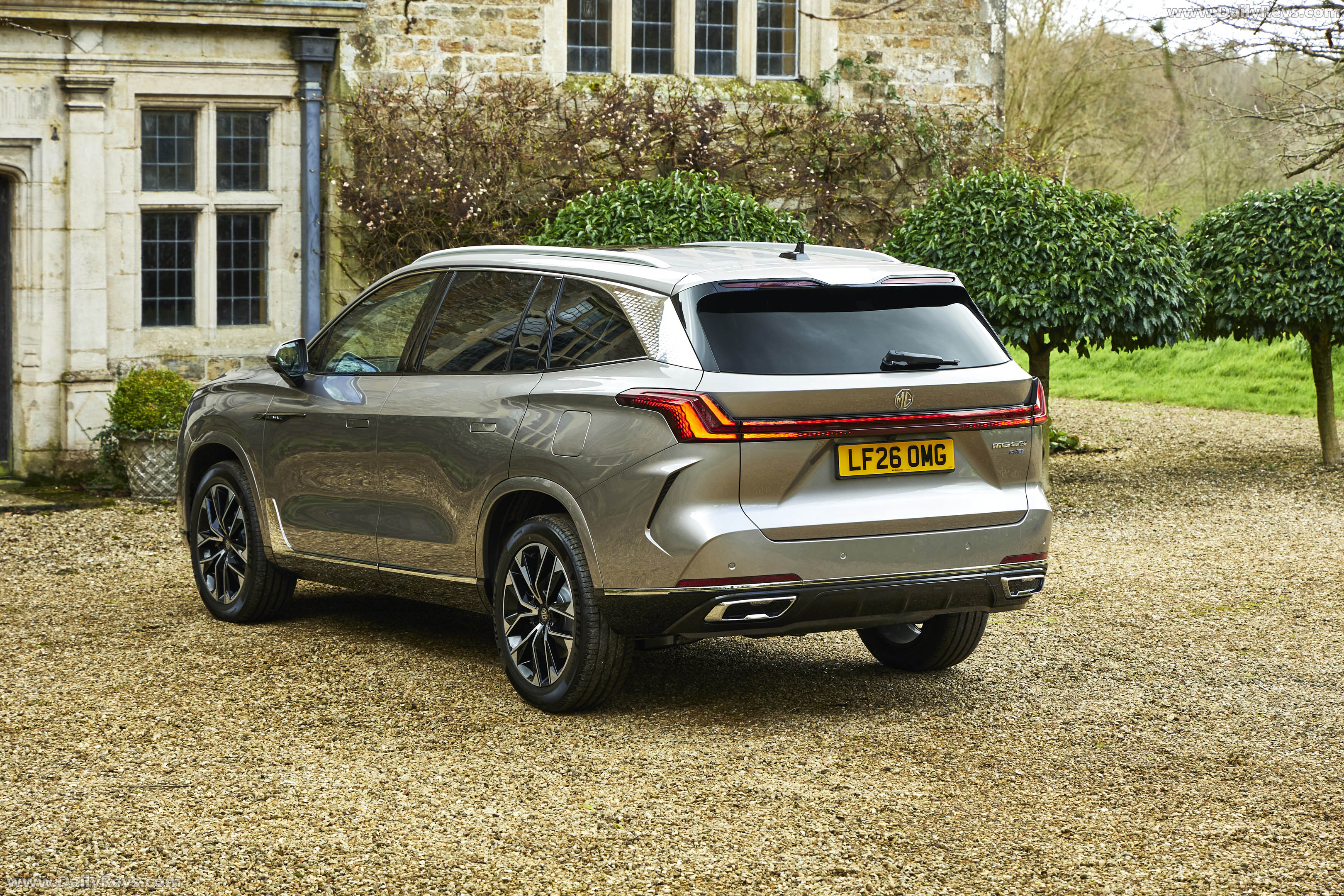 2026 MG S9 PHEV UK Version Rear View