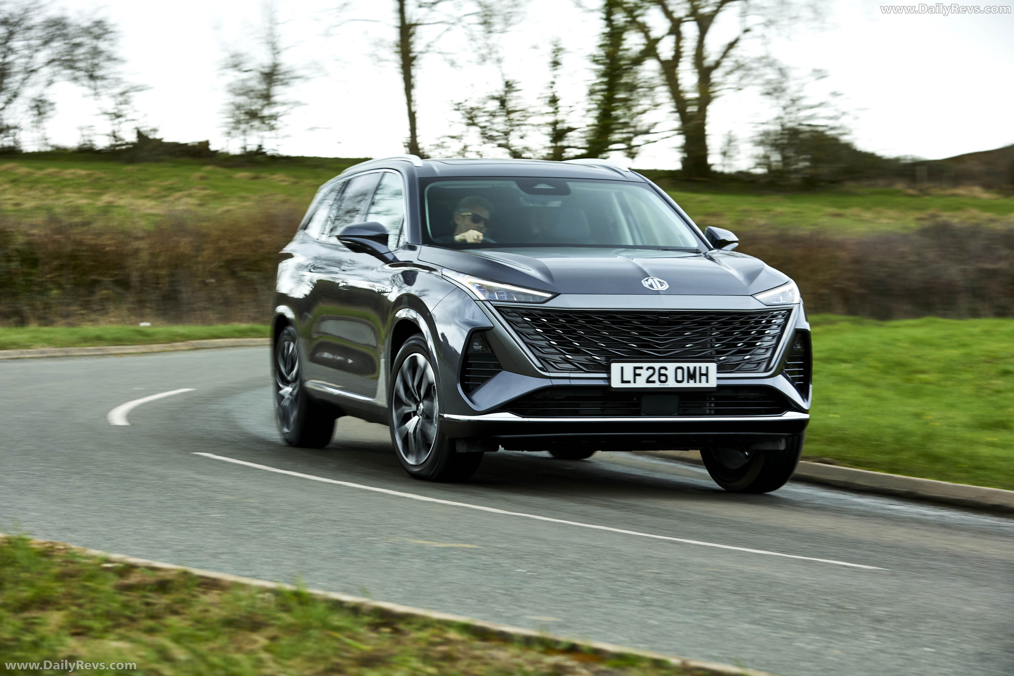 2026 S9 PHEV Camden Grey Front View