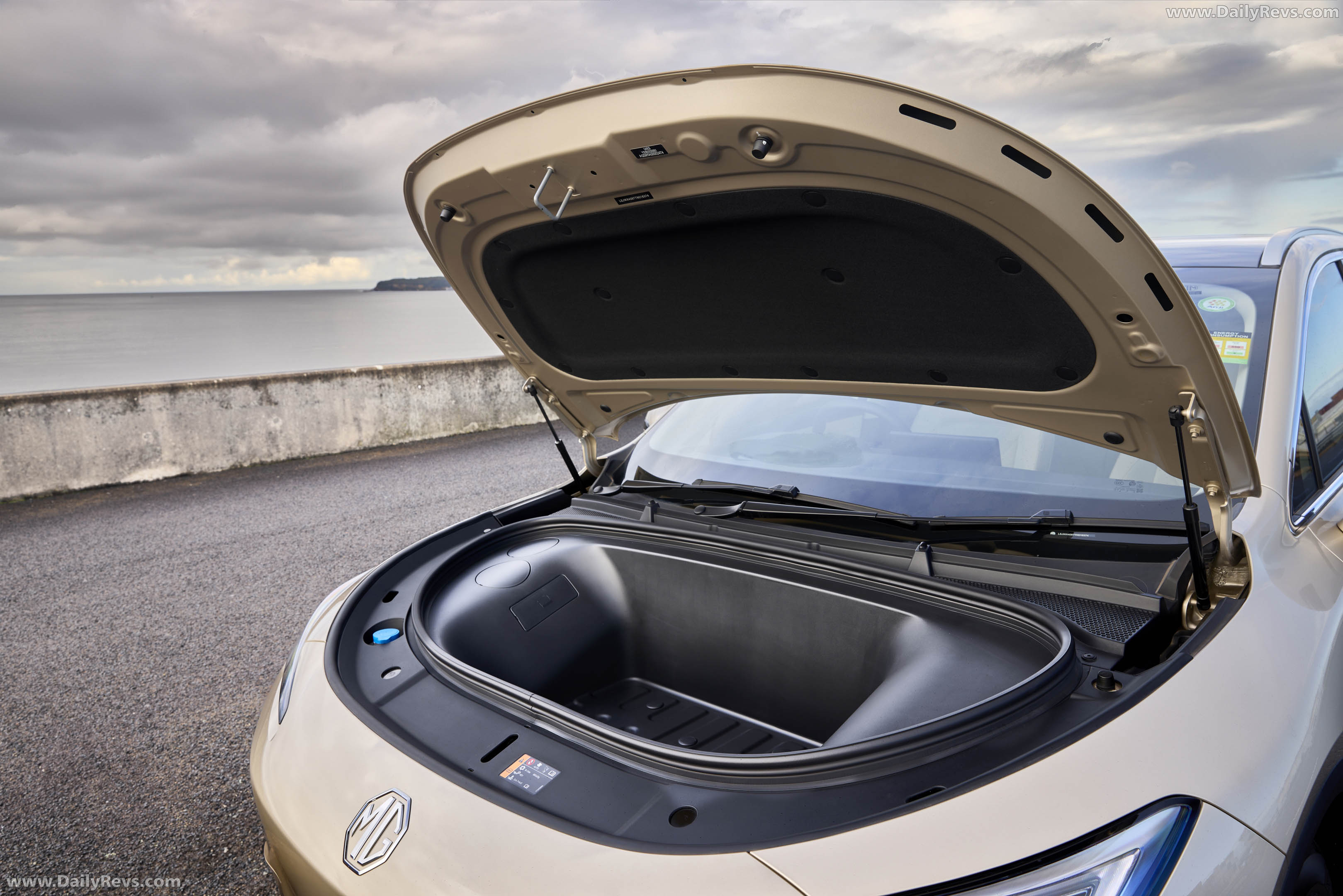 2027 MG S6 EV Interior