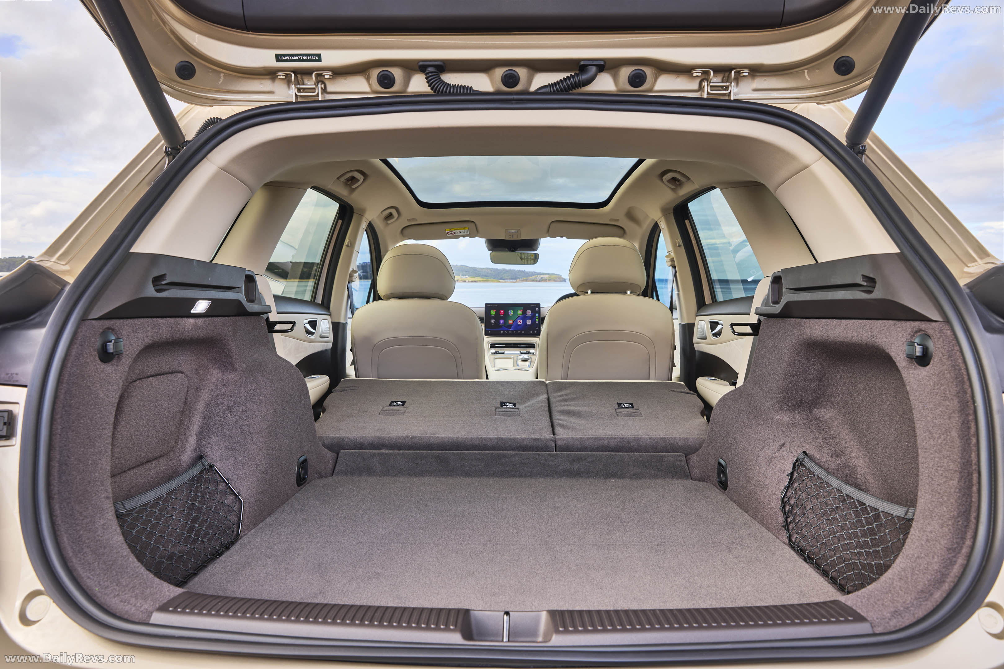 2027 MG S6 EV Interior