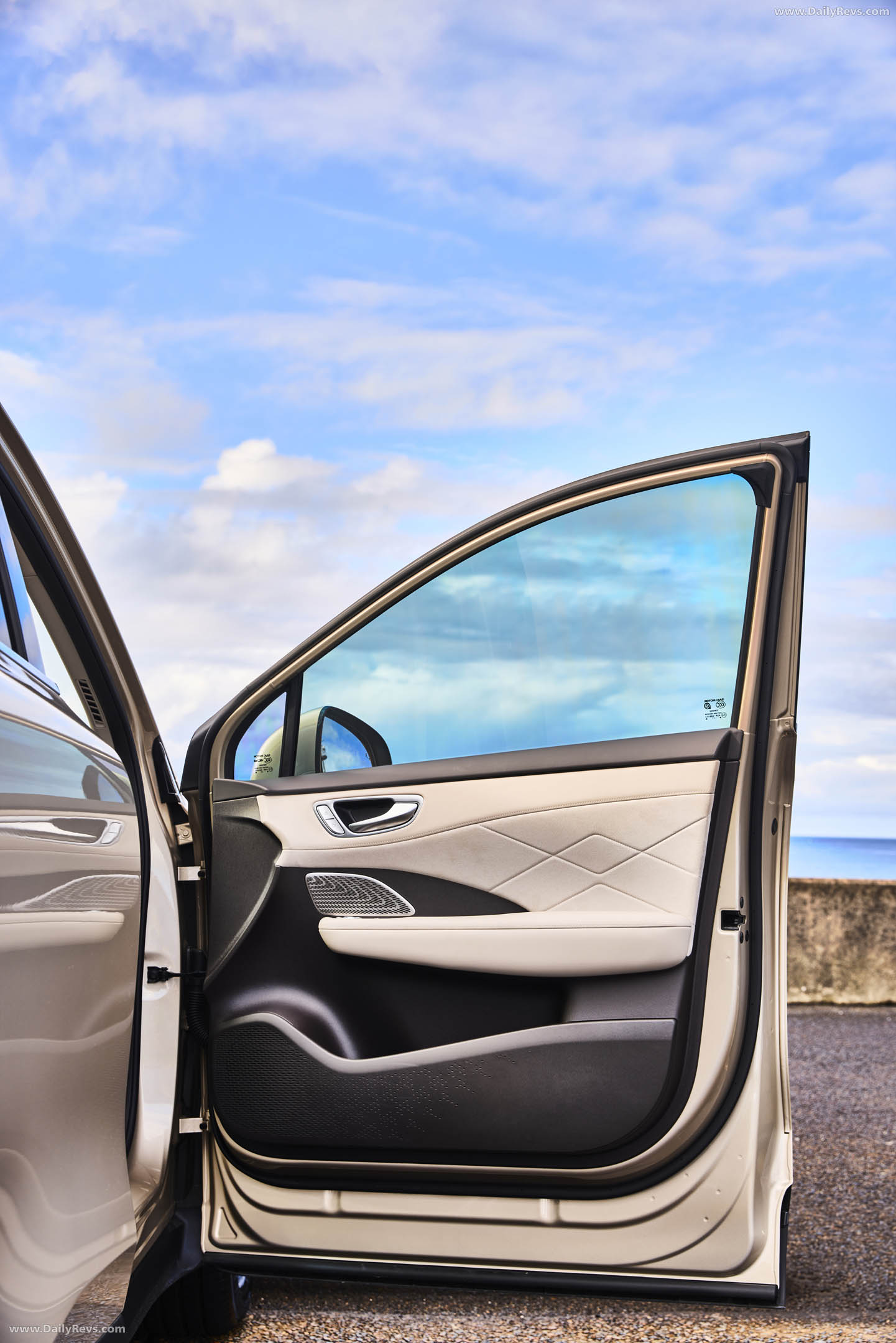 2027 MG S6 EV Interior