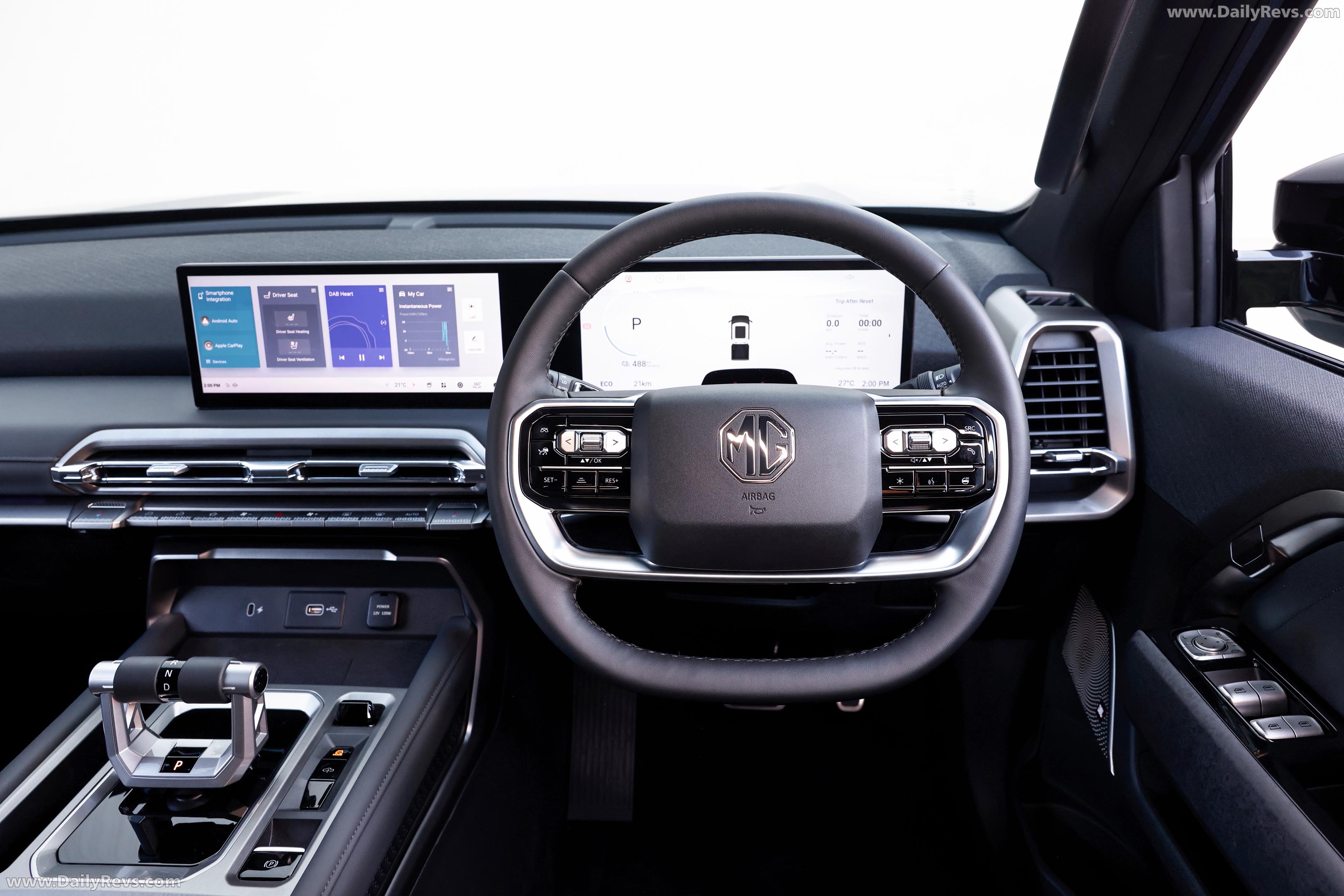 2026 MG U9 EV Interior