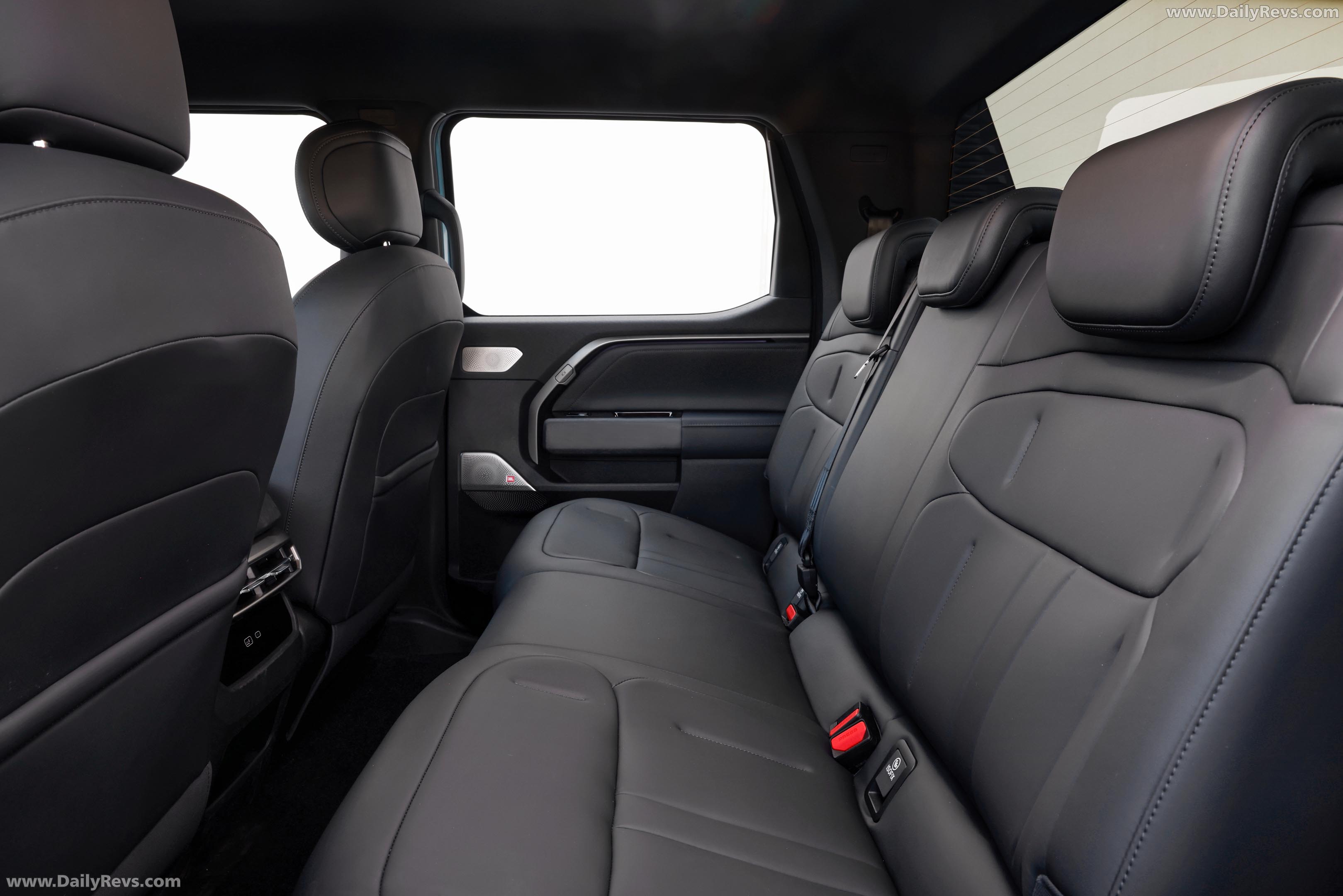 2026 MG U9 EV Interior