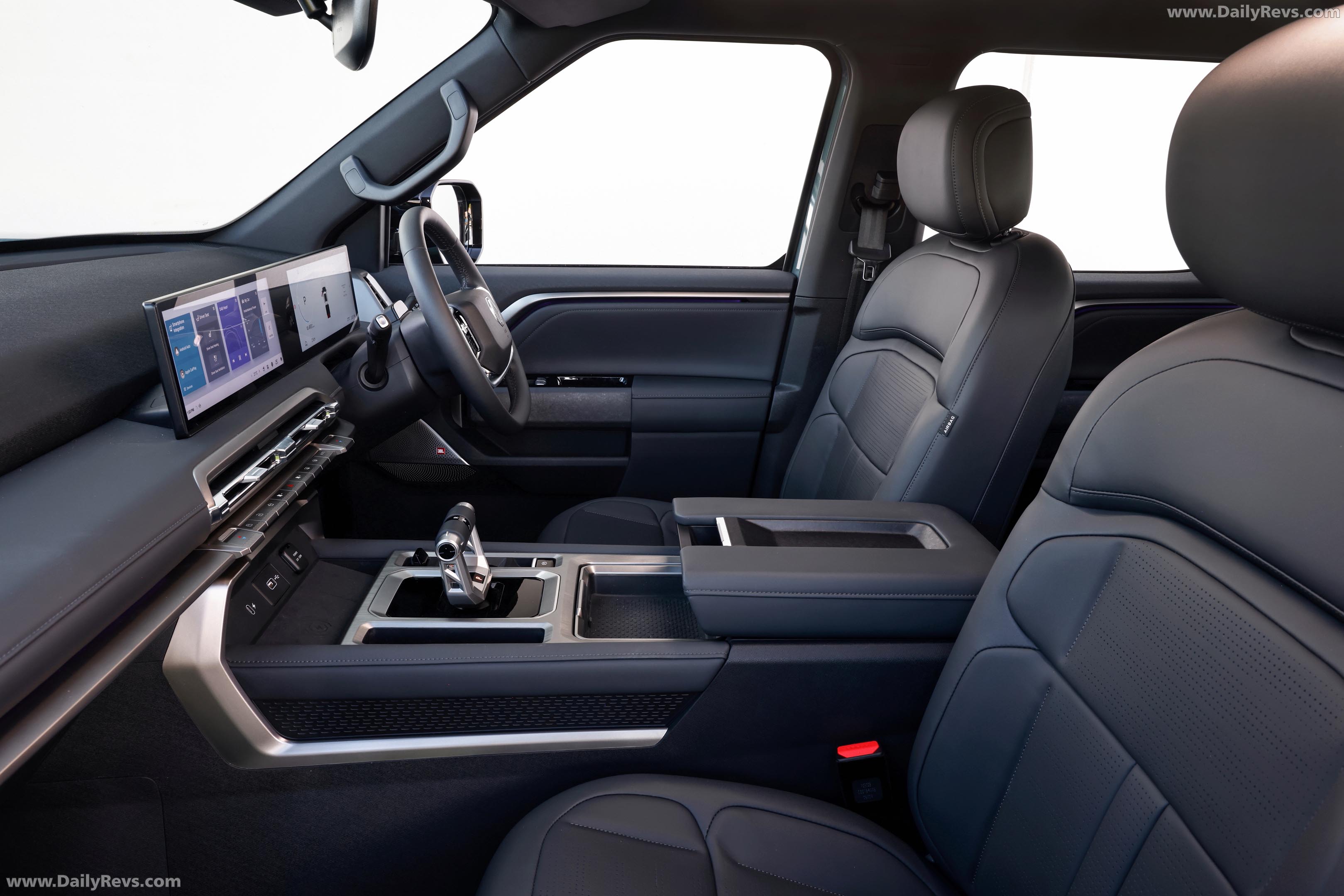 2026 MG U9 EV Interior