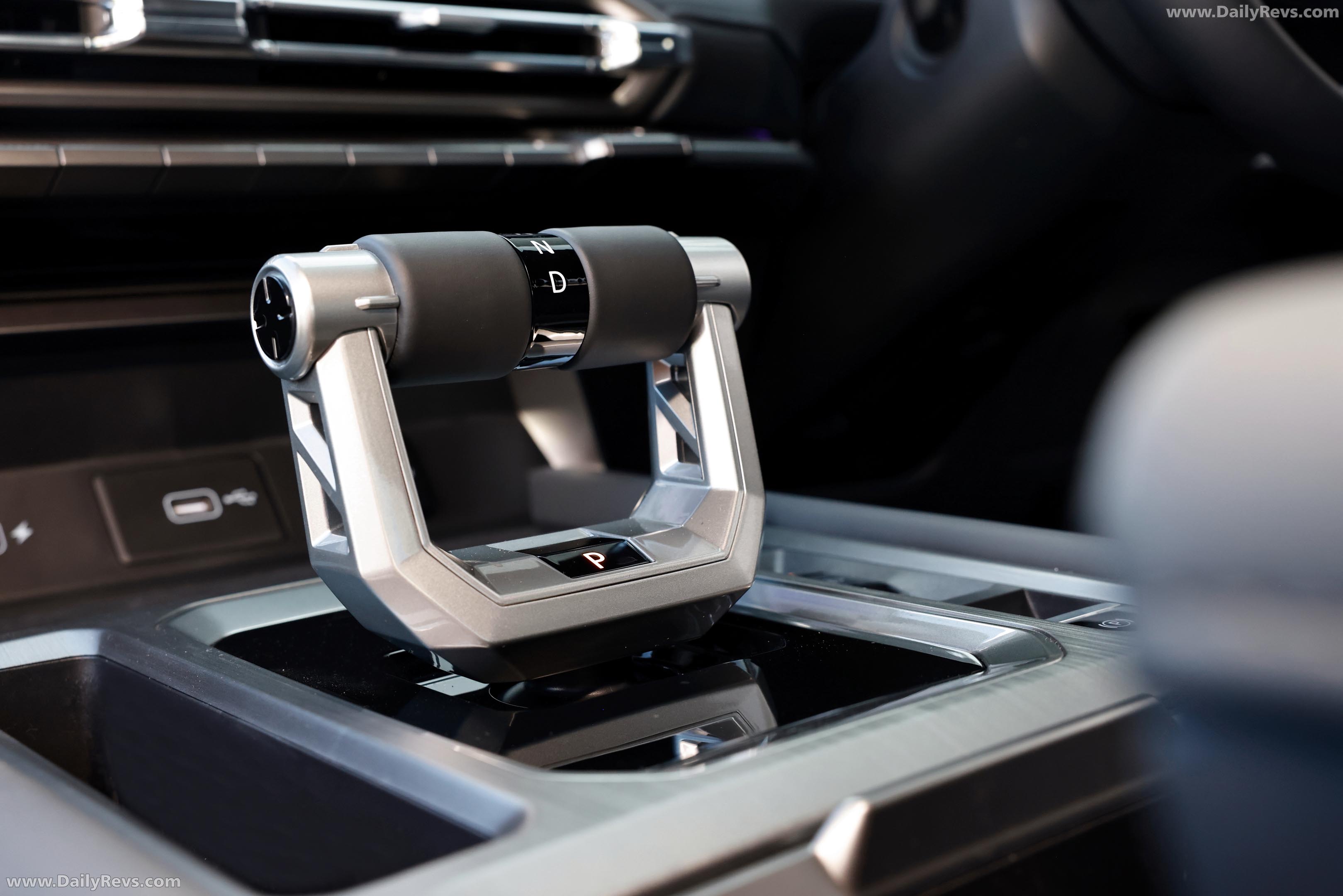 2026 MG U9 EV Interior
