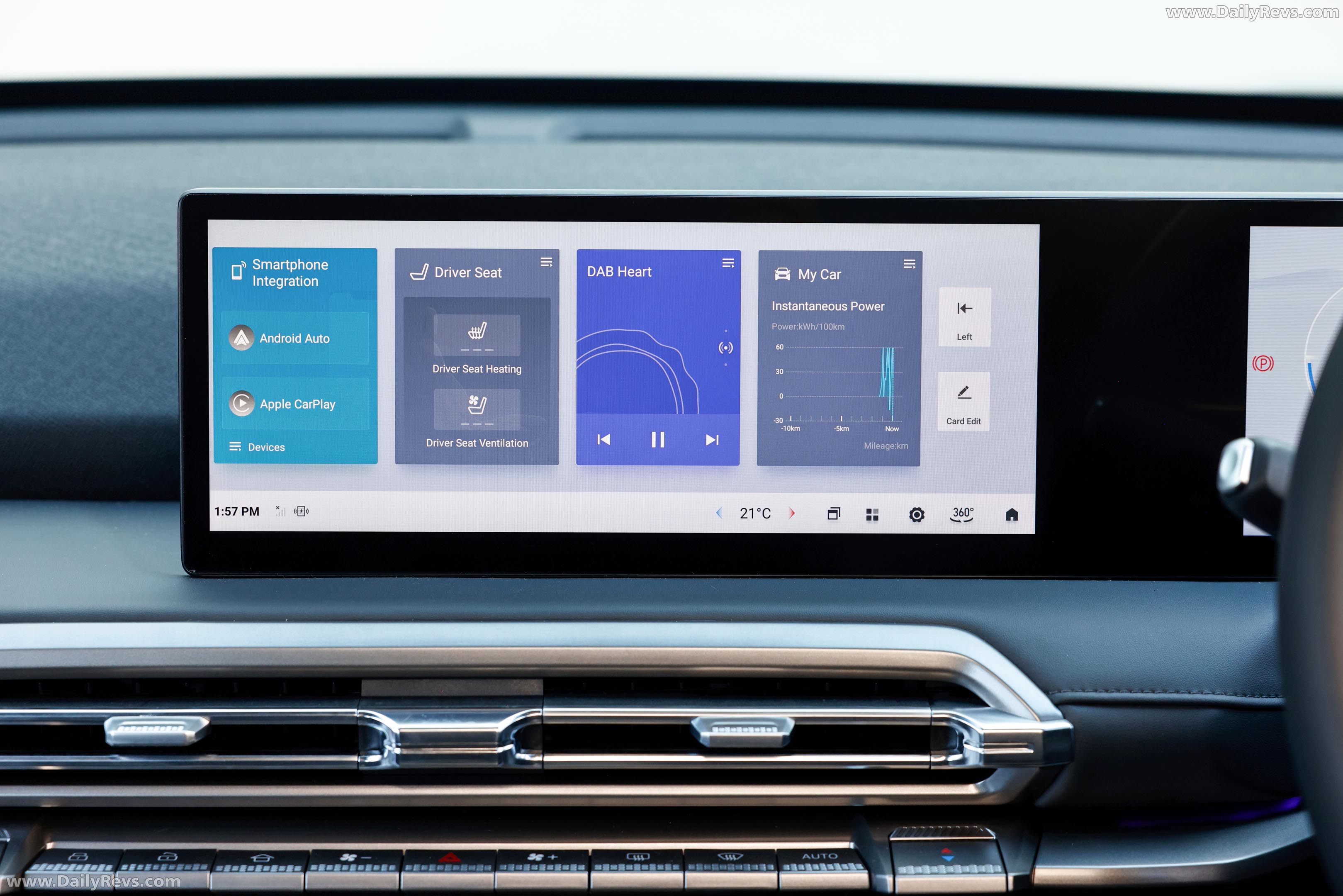 2026 MG U9 EV Interior