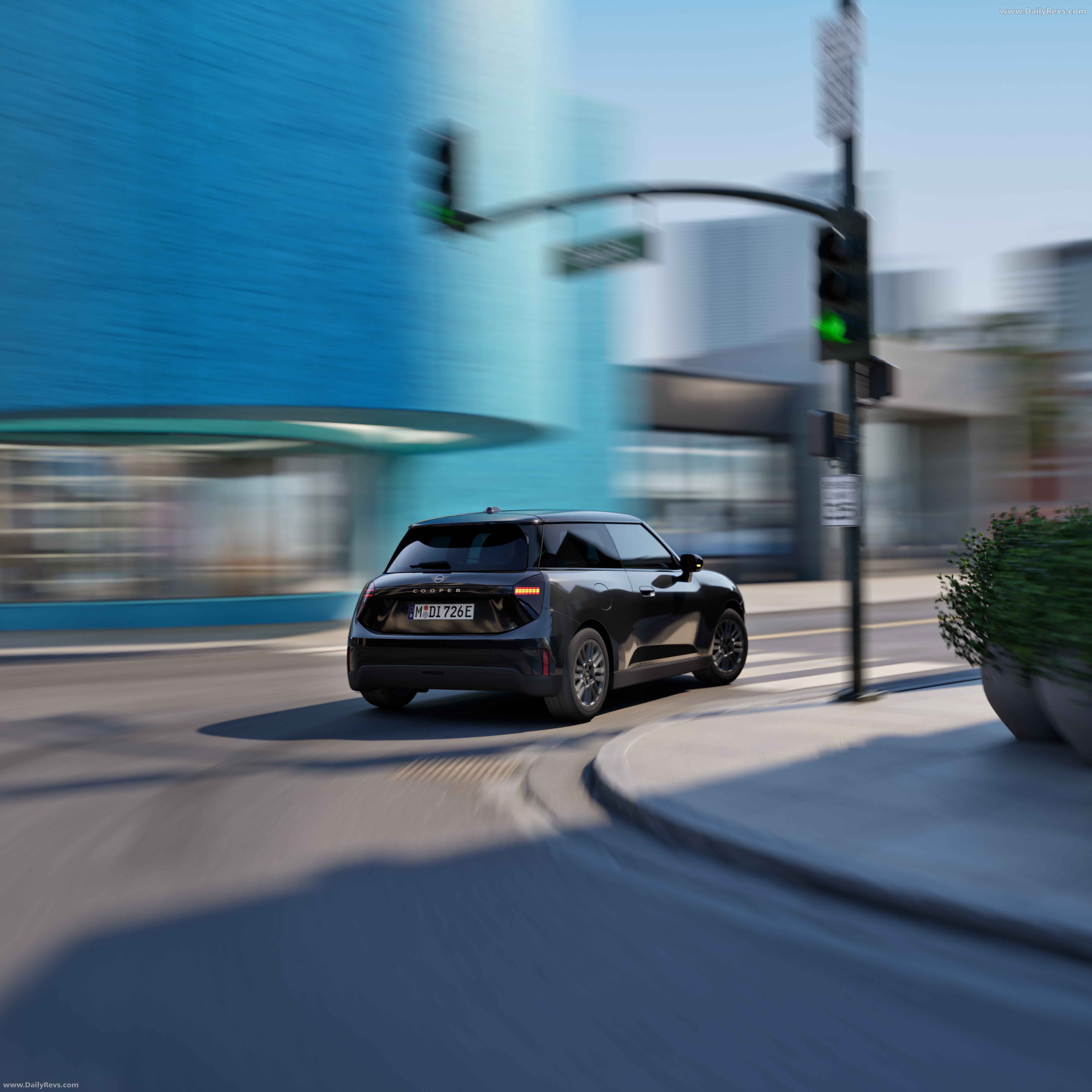 2025 MINI Cooper SE Monochrome Pack Rear View