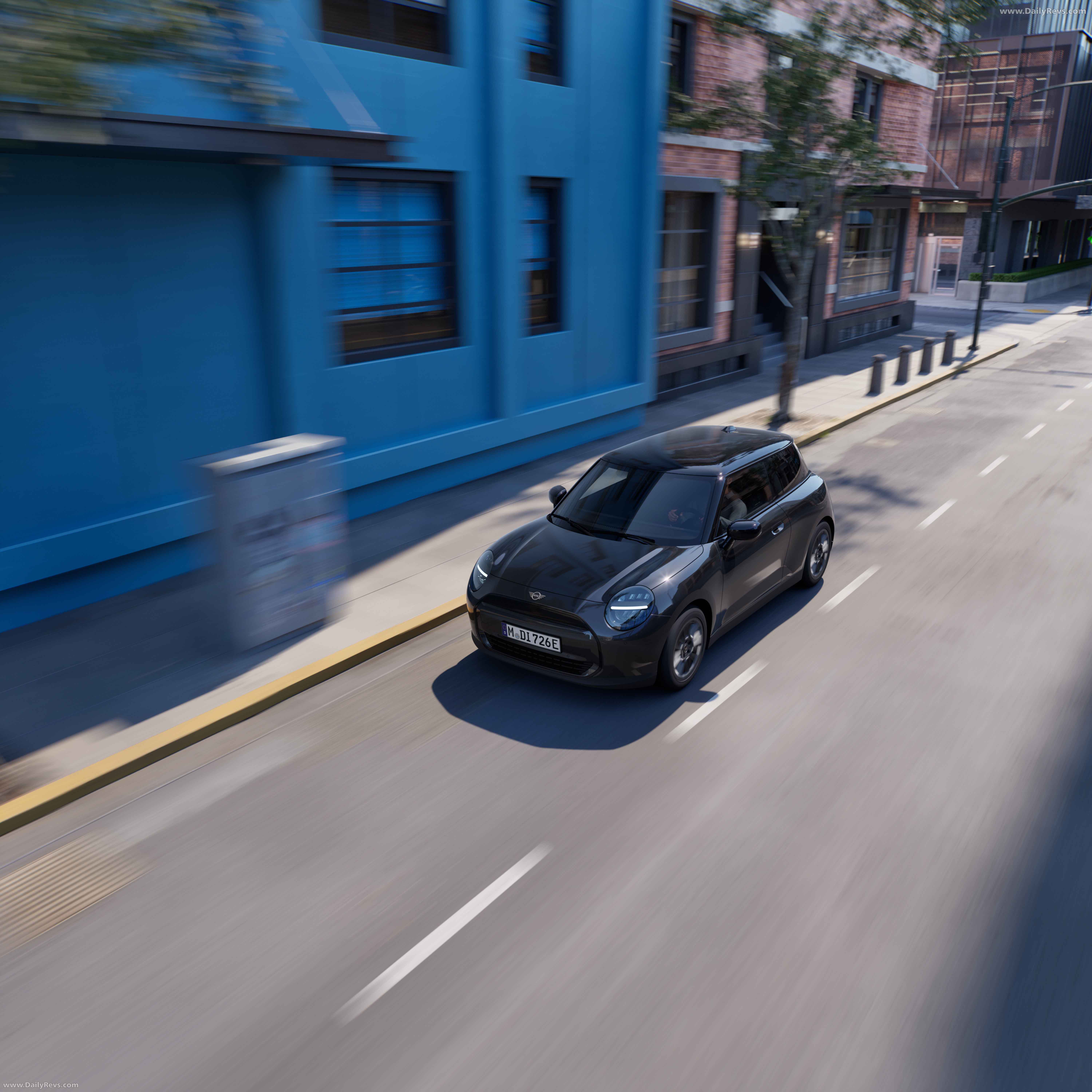 2025 MINI Cooper SE Monochrome Pack Top View