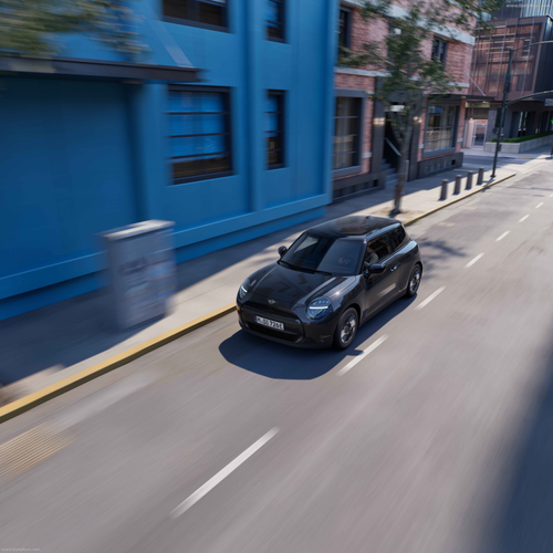 2025 MINI Cooper SE Monochrome Pack Top View