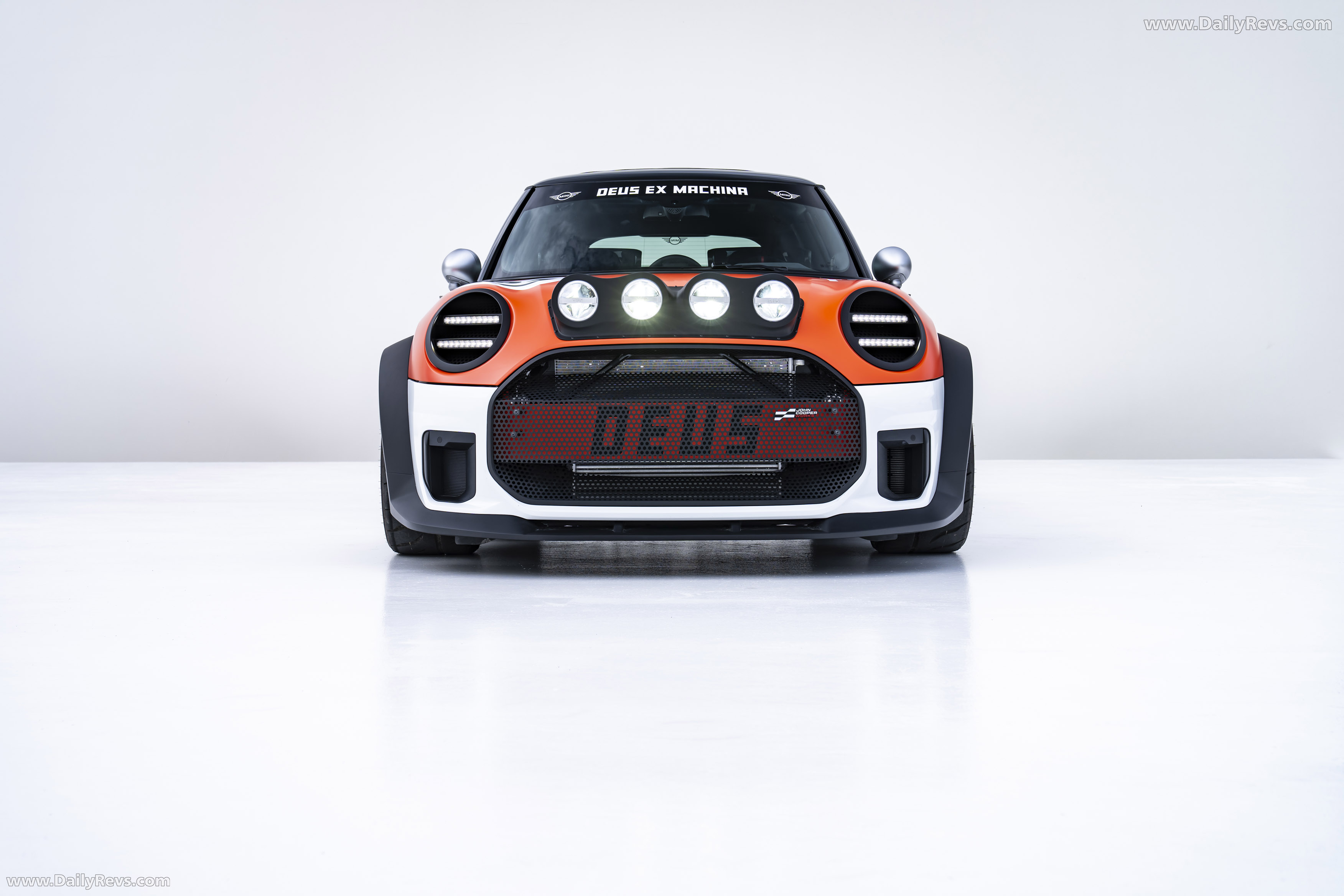 2025 MINI JCW The Machina Concept Front View