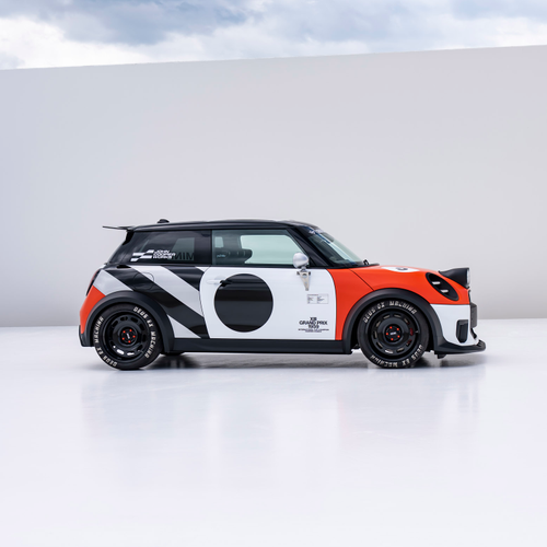 2025 MINI JCW The Machina Concept Side View
