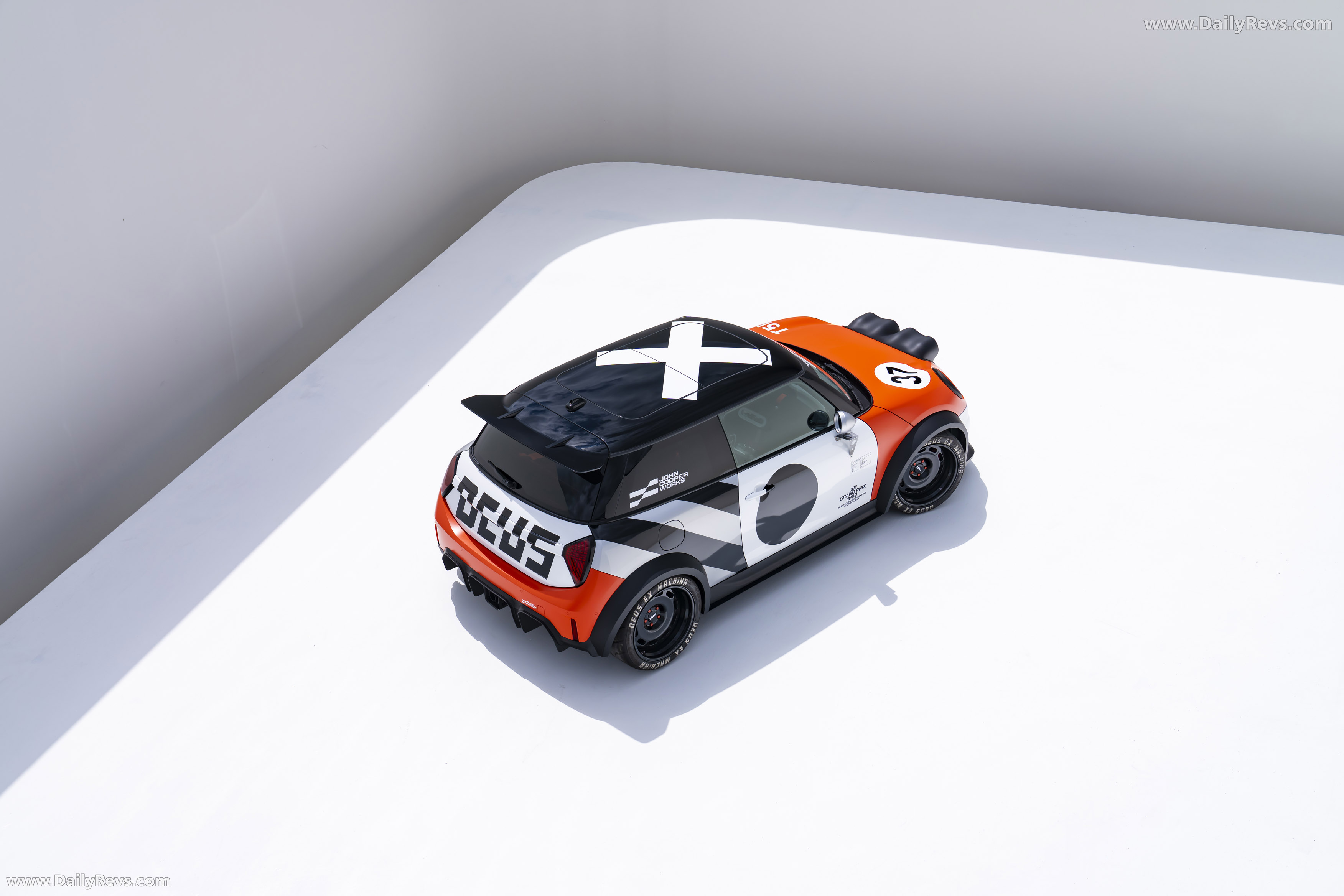 2025 MINI JCW The Machina Concept Top View