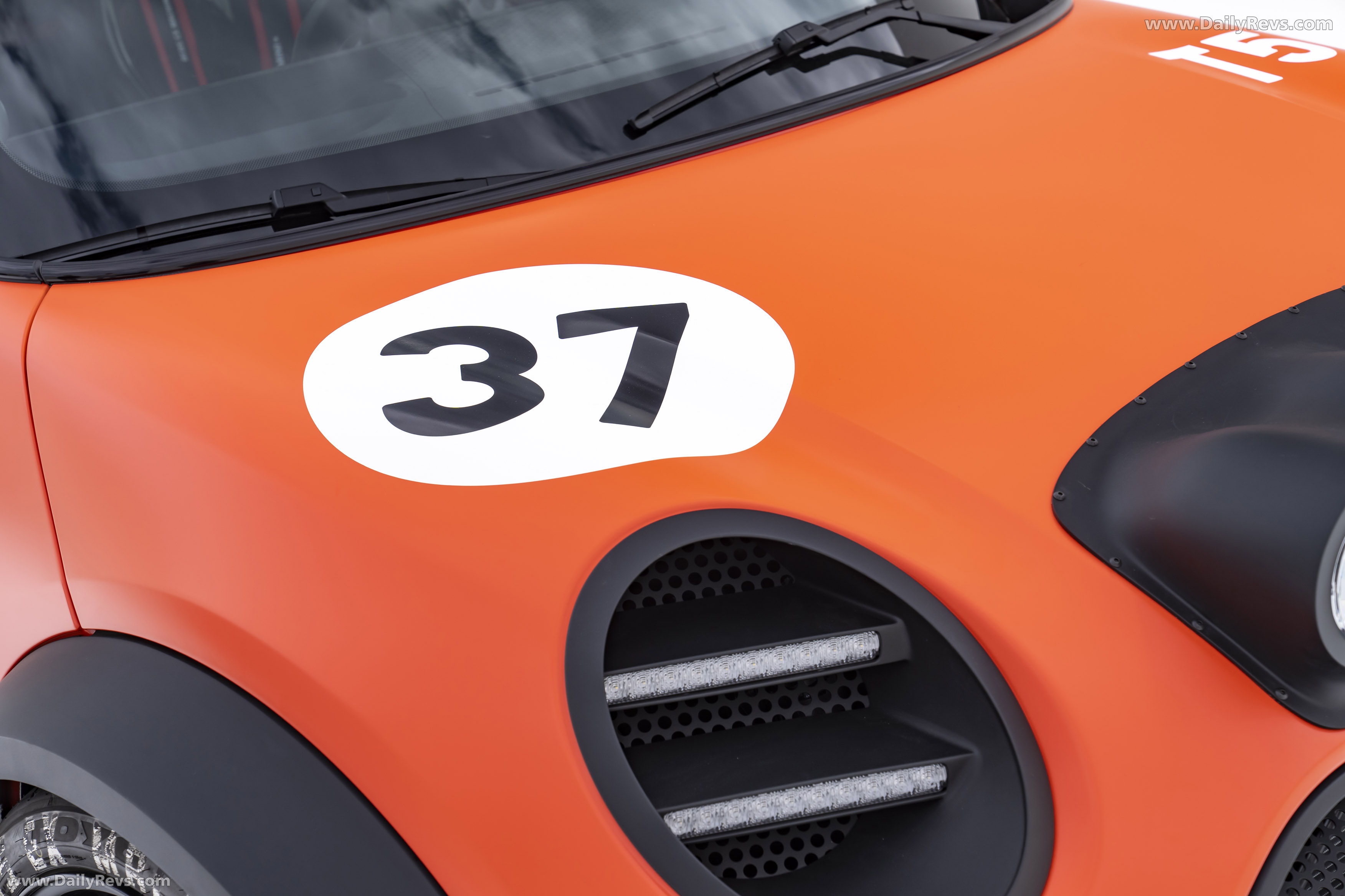 2025 MINI JCW The Machina Concept Exterior
