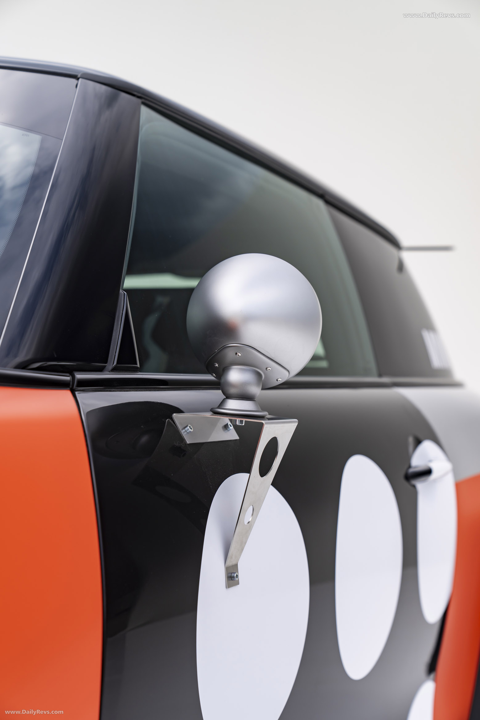 2025 MINI JCW The Machina Concept Exterior