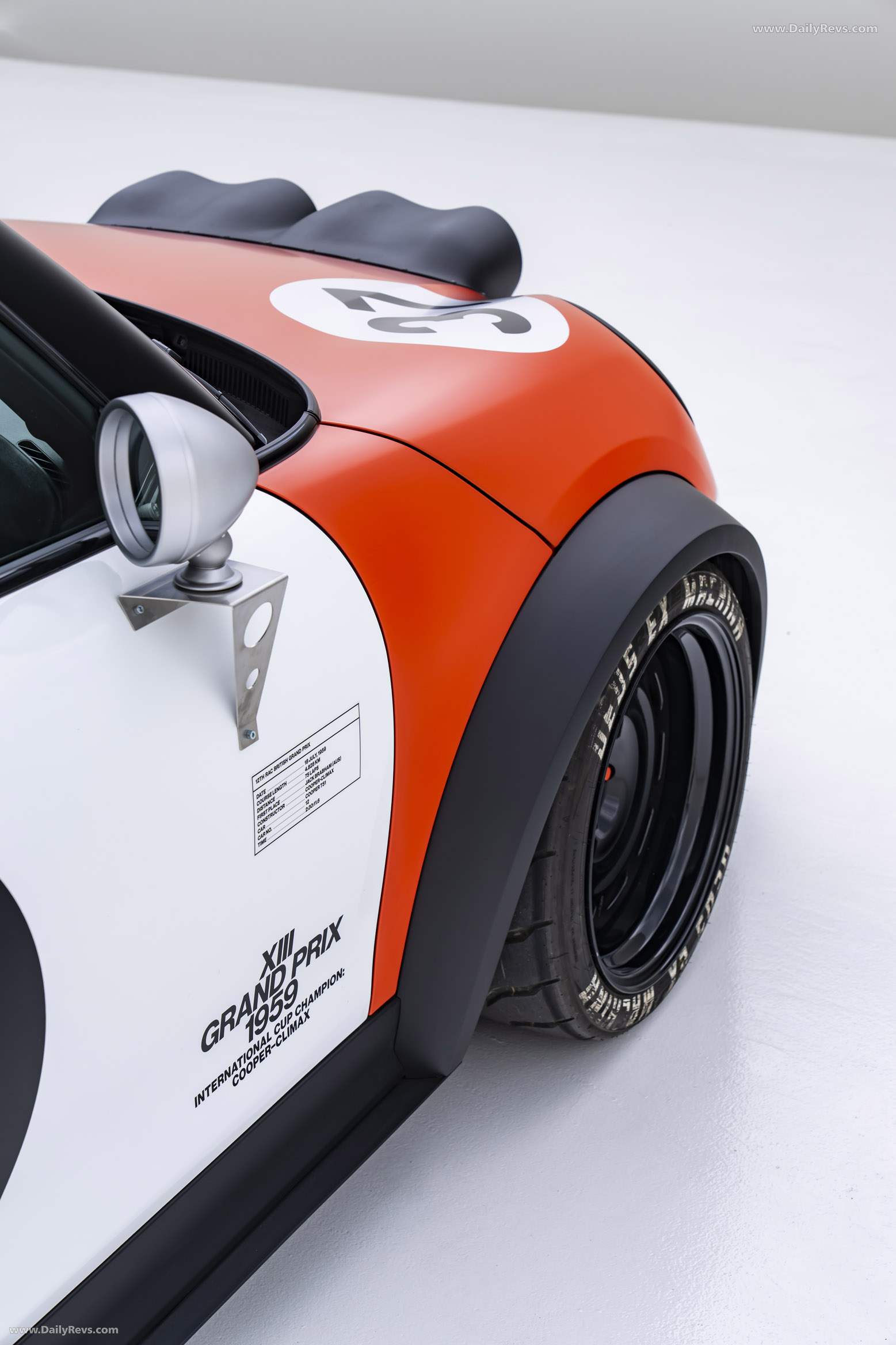 2025 MINI JCW The Machina Concept Exterior