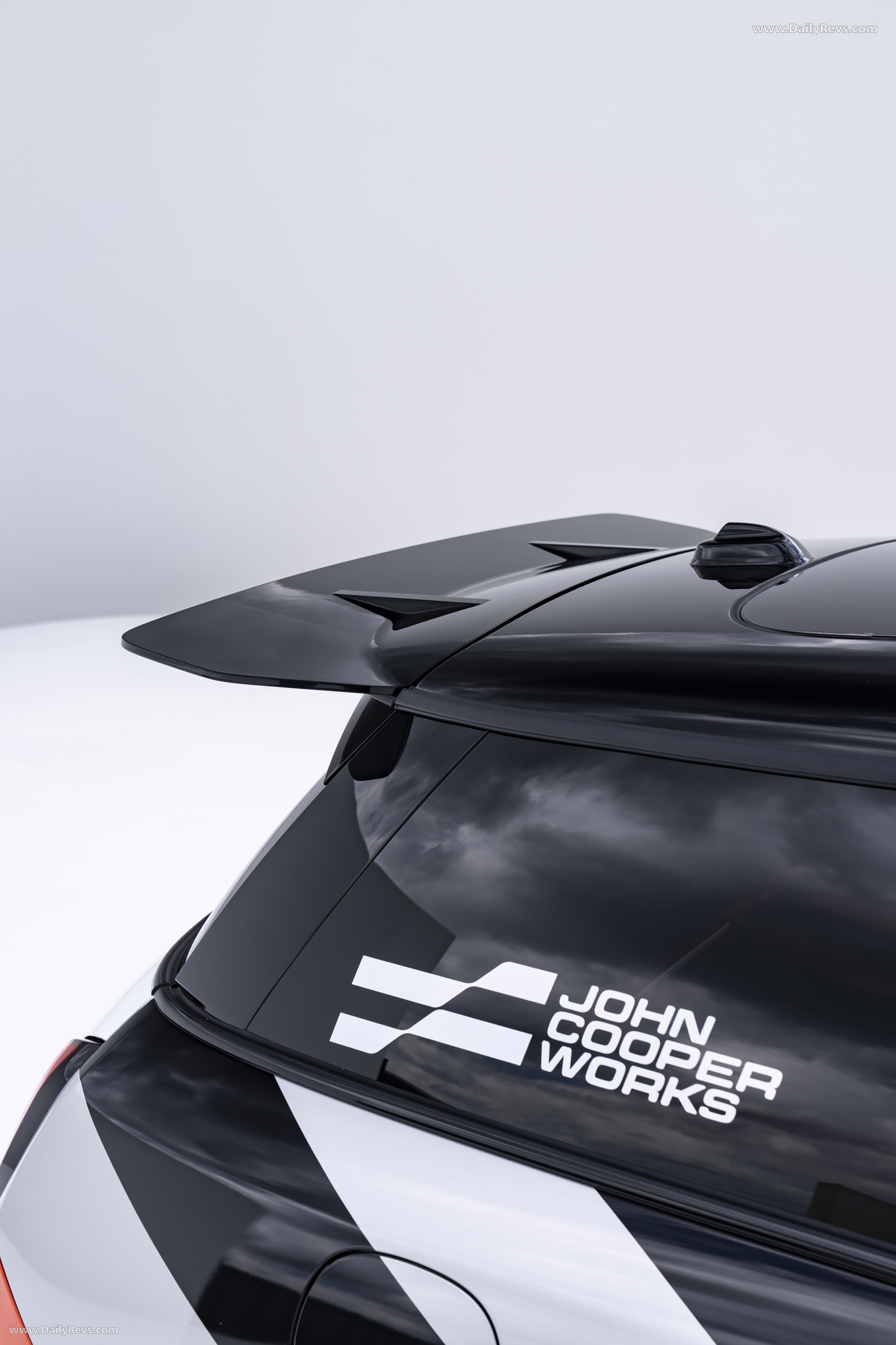 2025 MINI JCW The Machina Concept Exterior