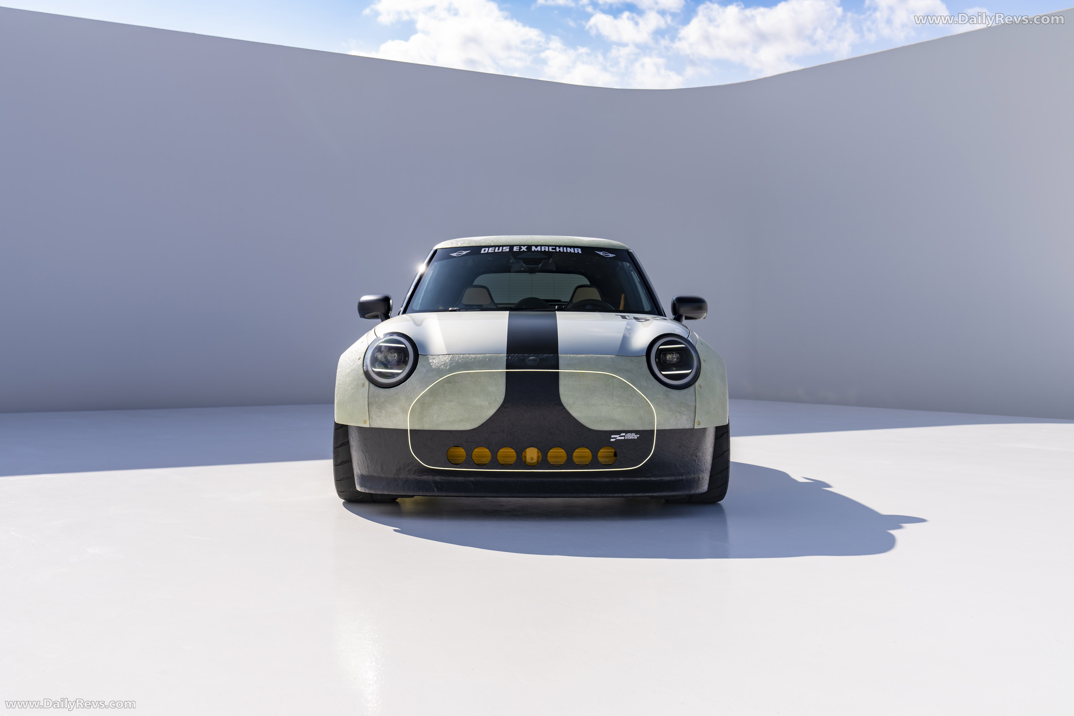 2025 MINI JCW The Skeg Concept Front View