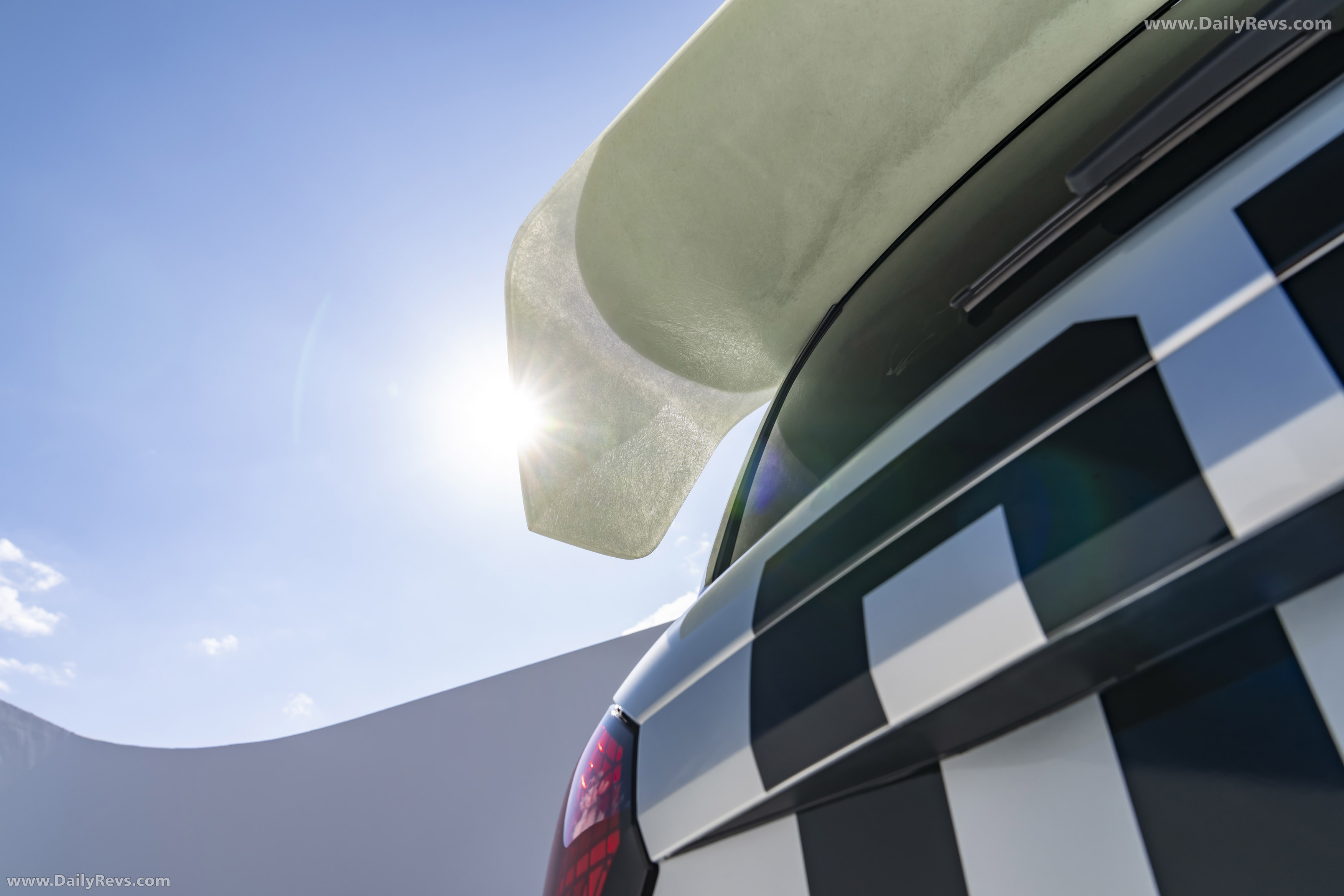2025 MINI JCW The Skeg Concept Exterior