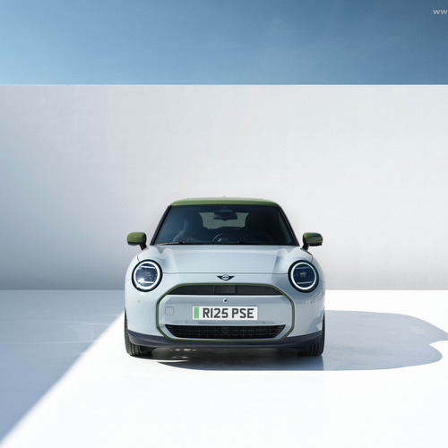 2026 MINI Paul Smith Edition Front View