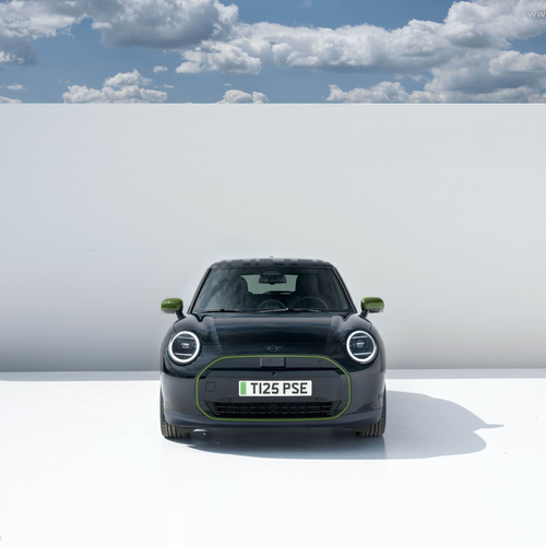 2026 MINI Paul Smith Edition Front View