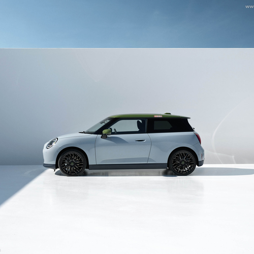 2026 MINI Paul Smith Edition Side View