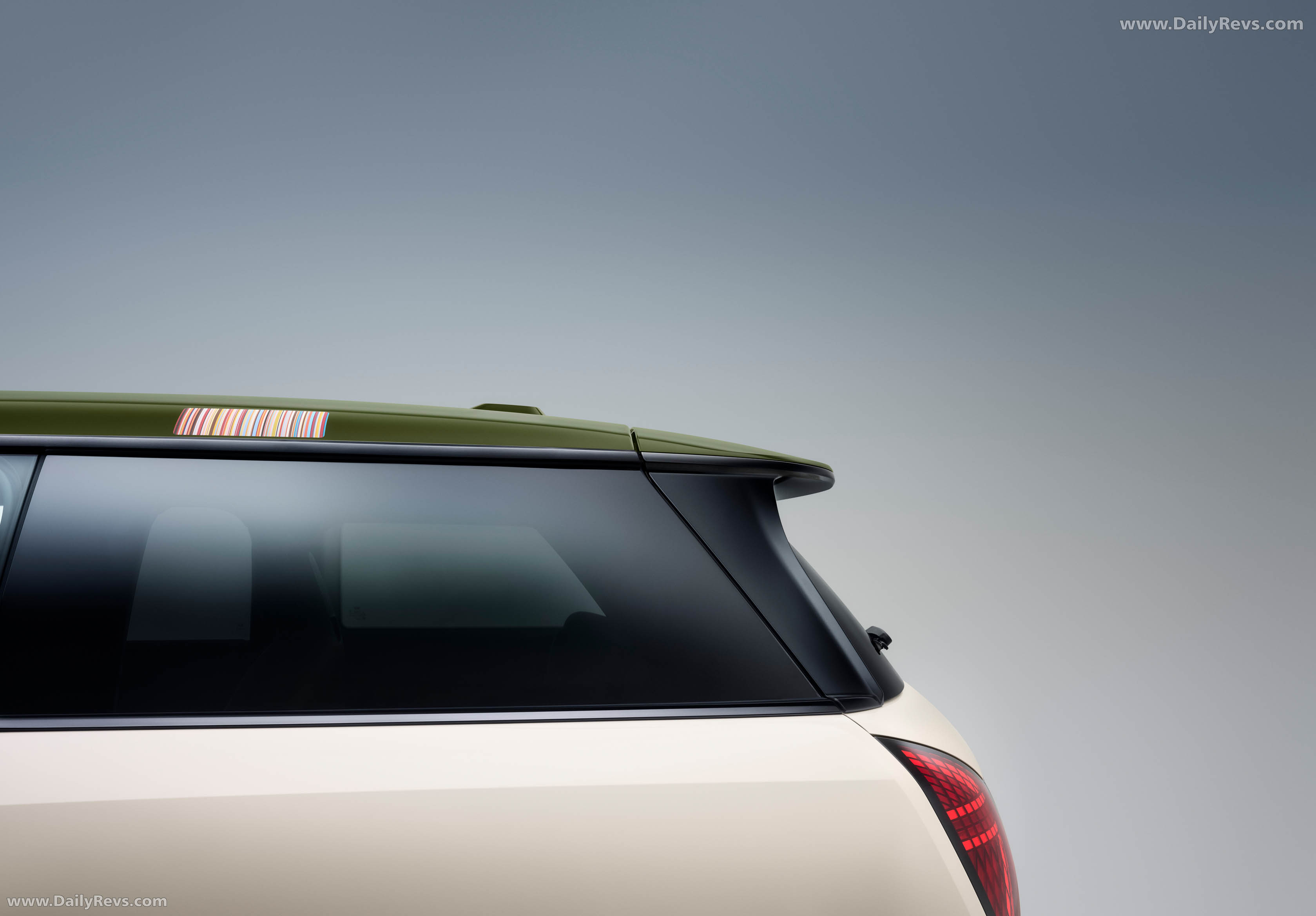 2026 MINI Paul Smith Edition Exterior