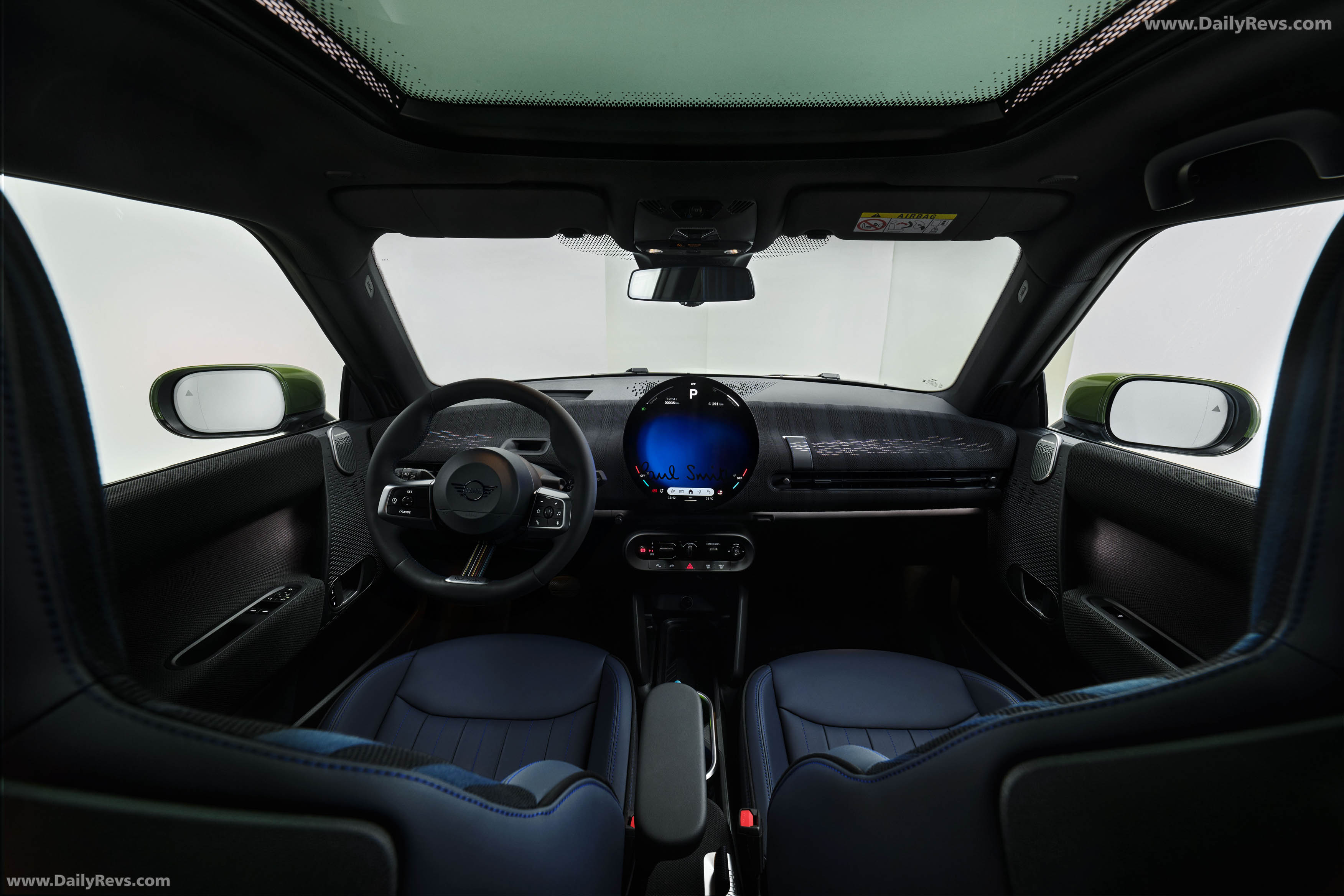 2026 MINI Paul Smith Edition Interior