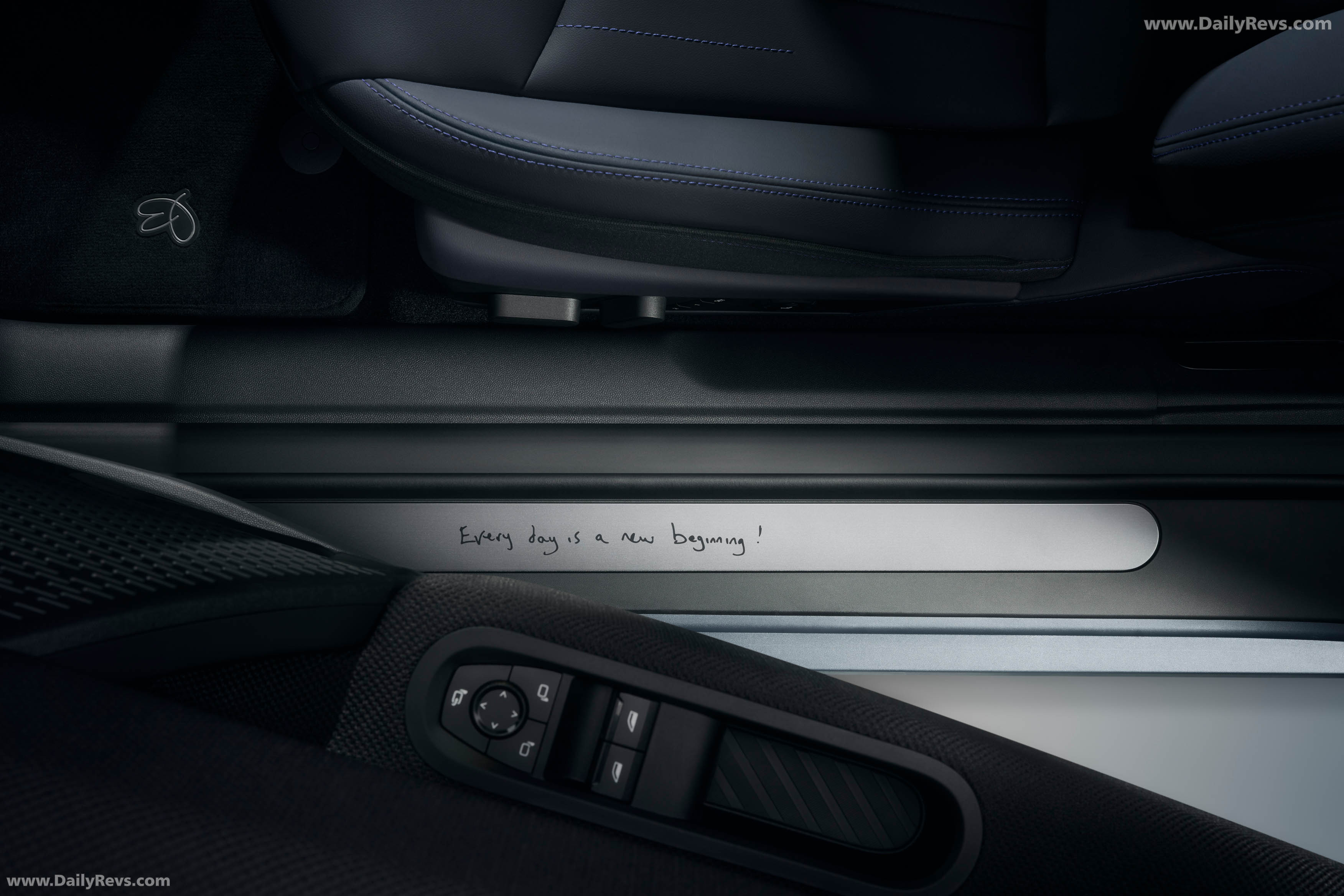 2026 MINI Paul Smith Edition Interior