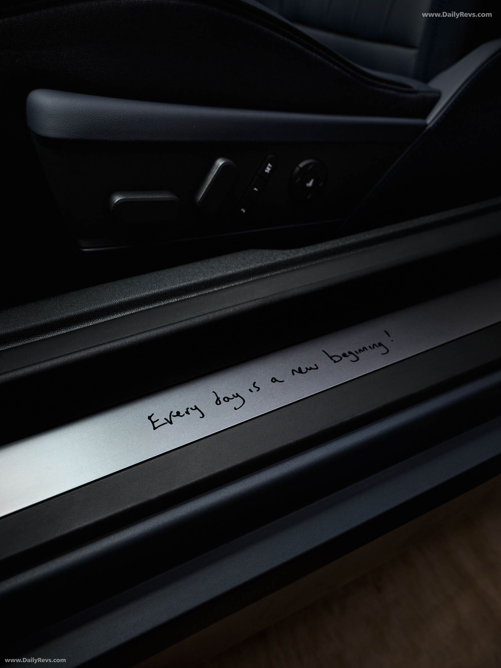 2026 MINI Paul Smith Edition Interior