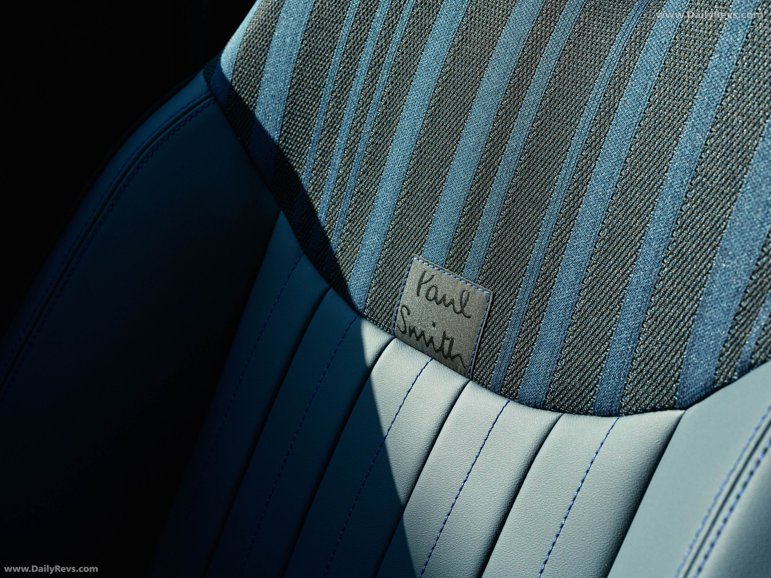 2026 MINI Paul Smith Edition Interior