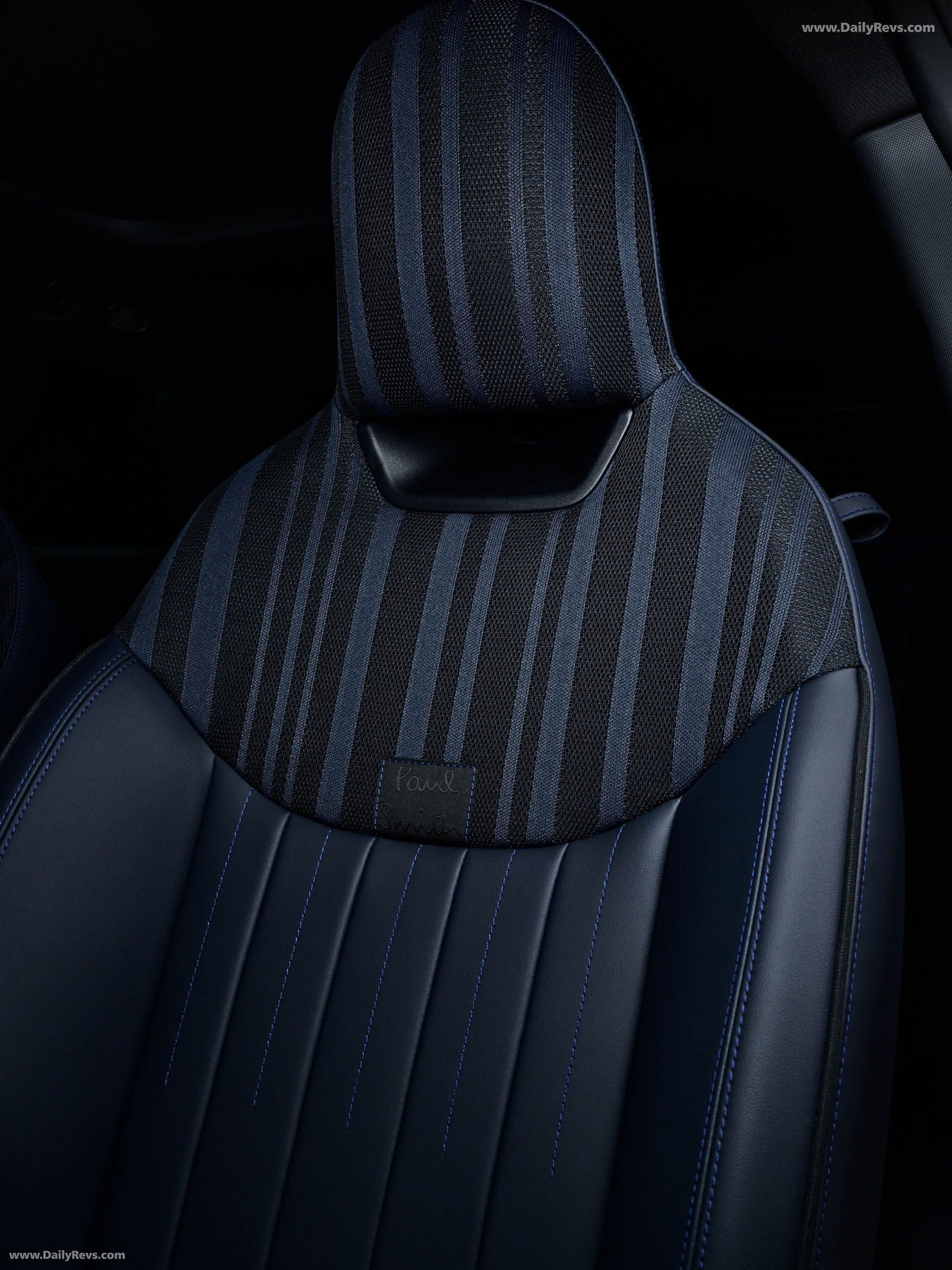 2026 MINI Paul Smith Edition Interior