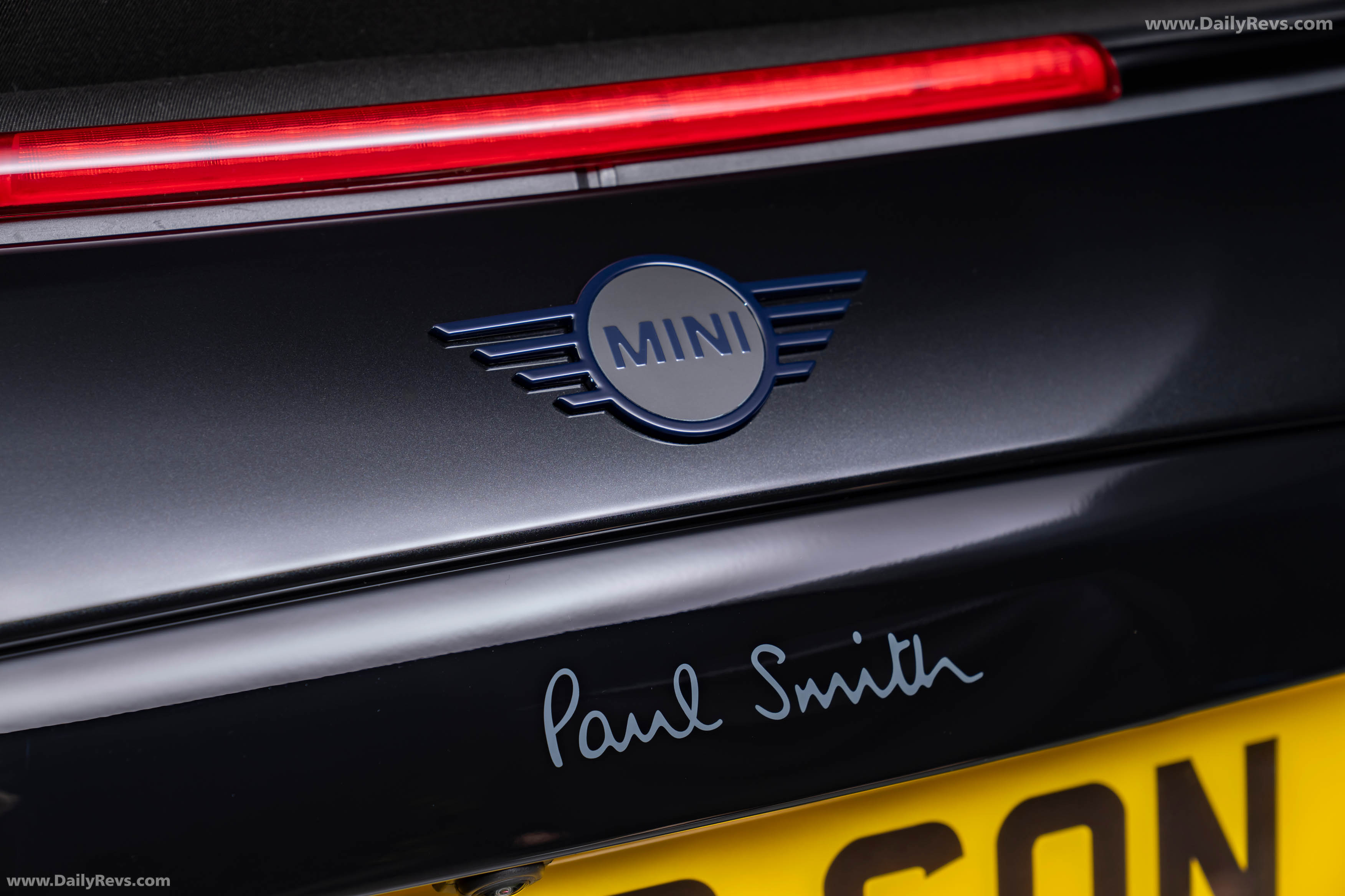 2026 MINI Cooper Convertible Paul Smith Collection Exterior