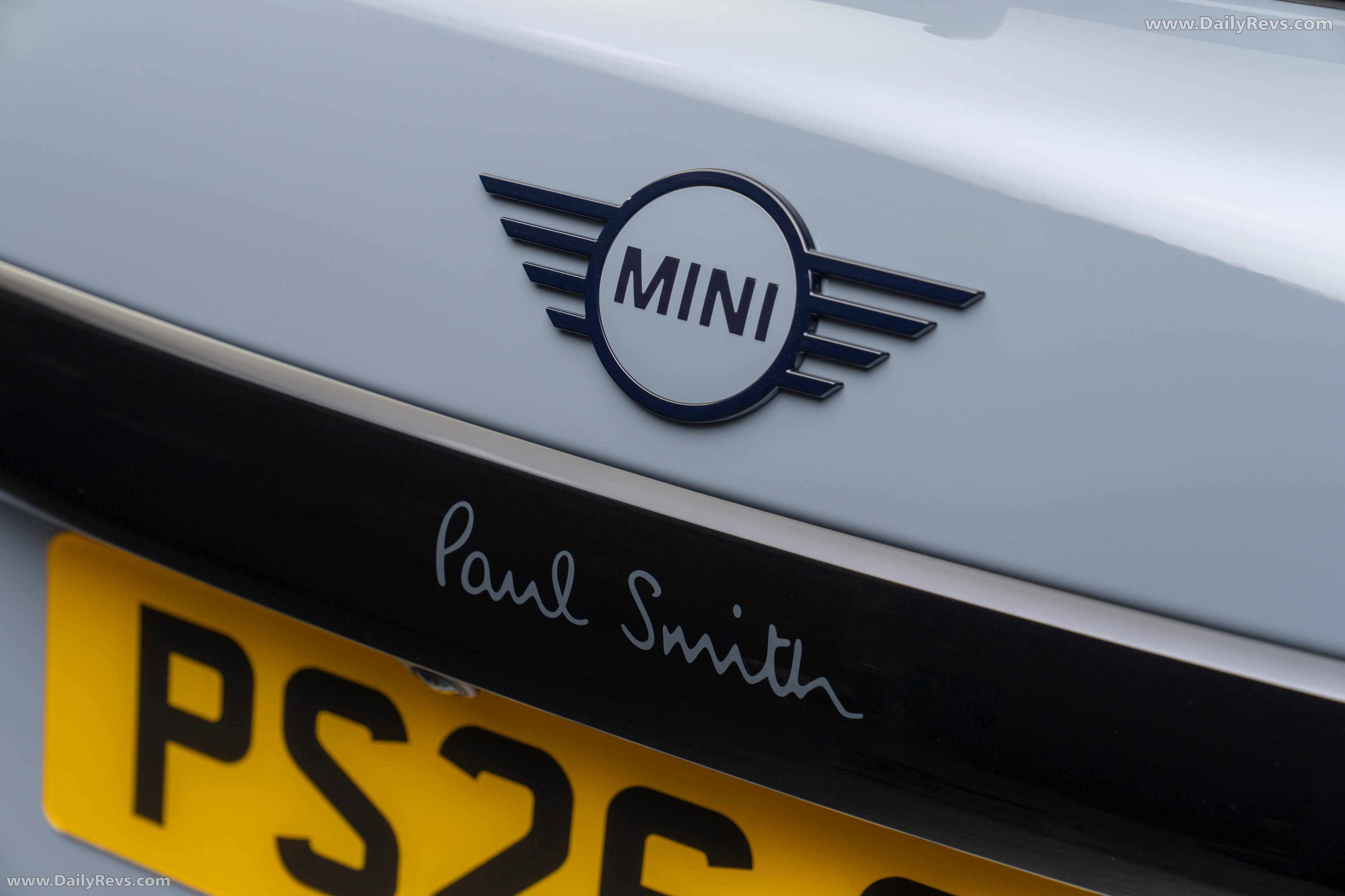 2026 MINI Cooper 5 Door Paul Smith Collection Exterior
