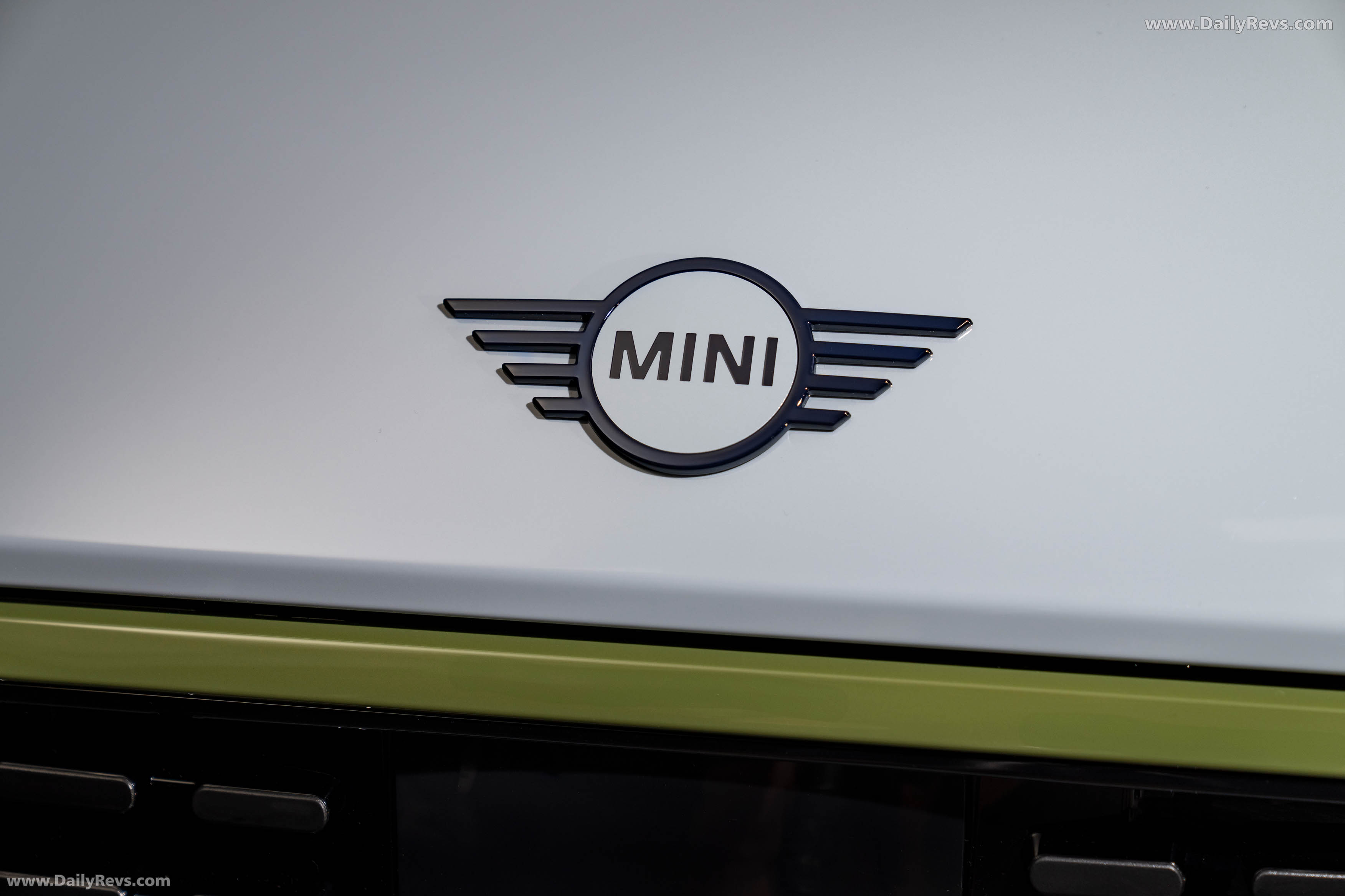 2026 MINI Cooper 5 Door Paul Smith Collection Exterior