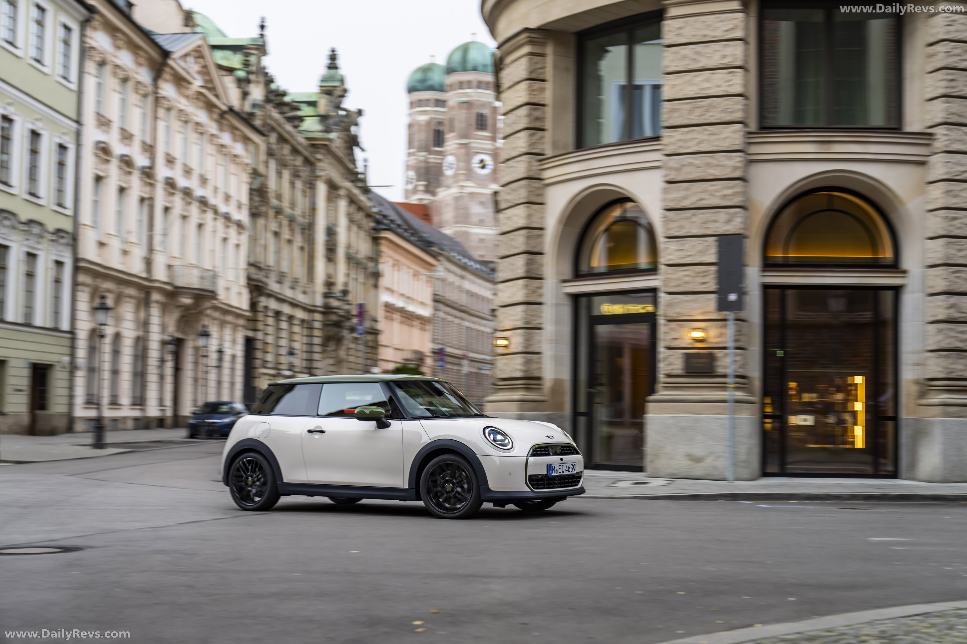 2026 MINI Cooper S Paul Smith Edition Front View
