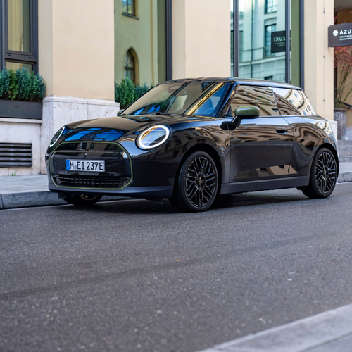 2026 MINI Cooper SE Paul Smith Edition Front View